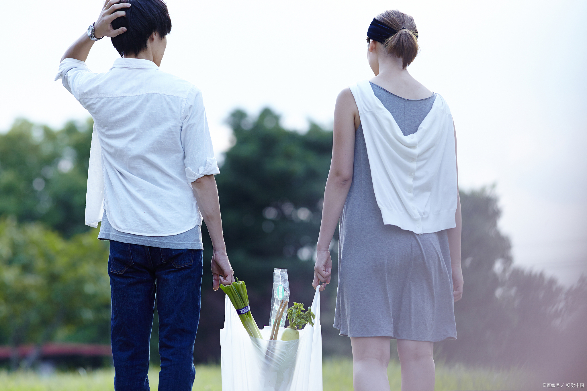 回顾曹翠芬与演员丈夫56年婚姻背后有泪晚年带着遗憾生活