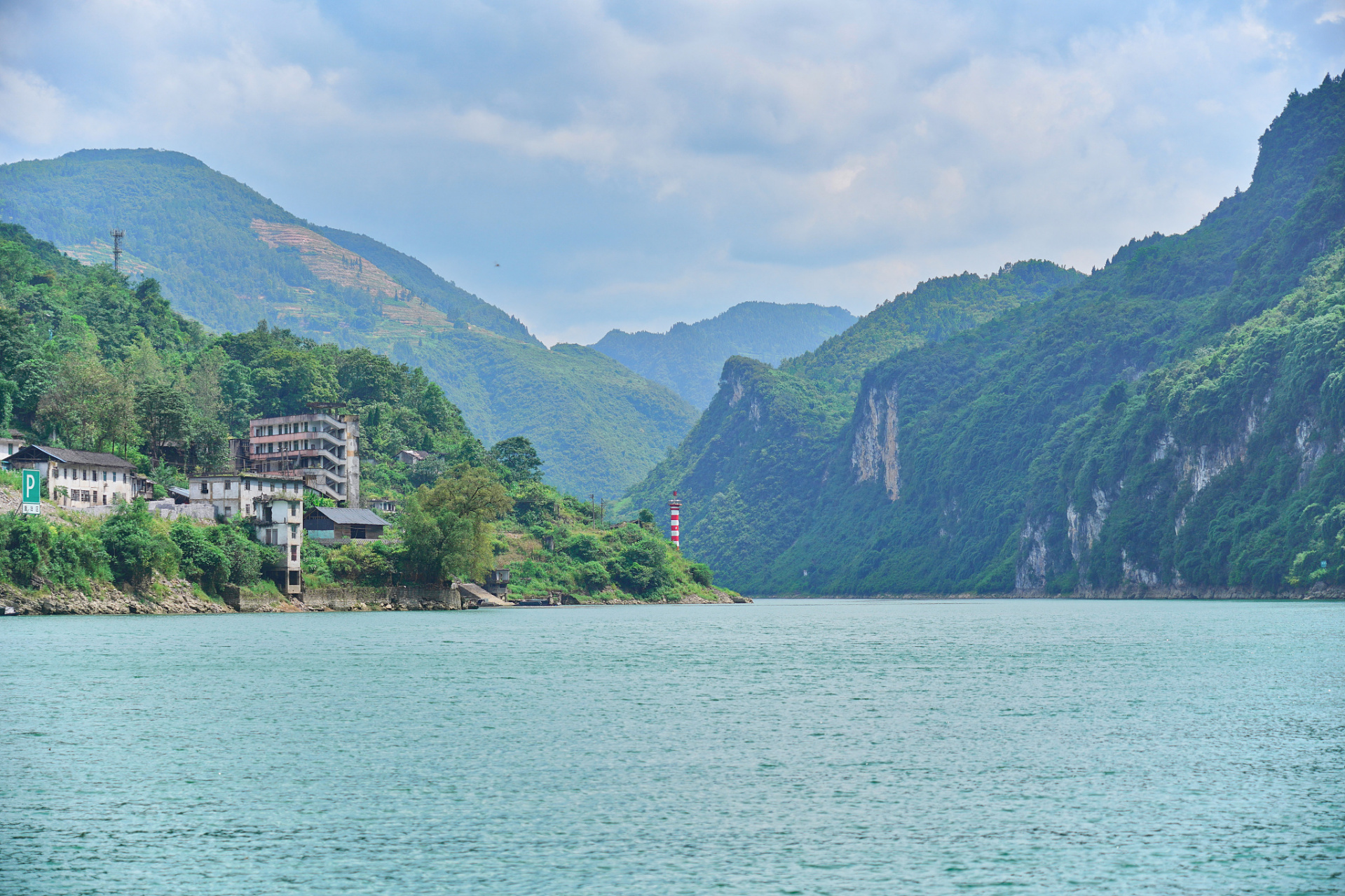 三峡修建前后风景对比图片