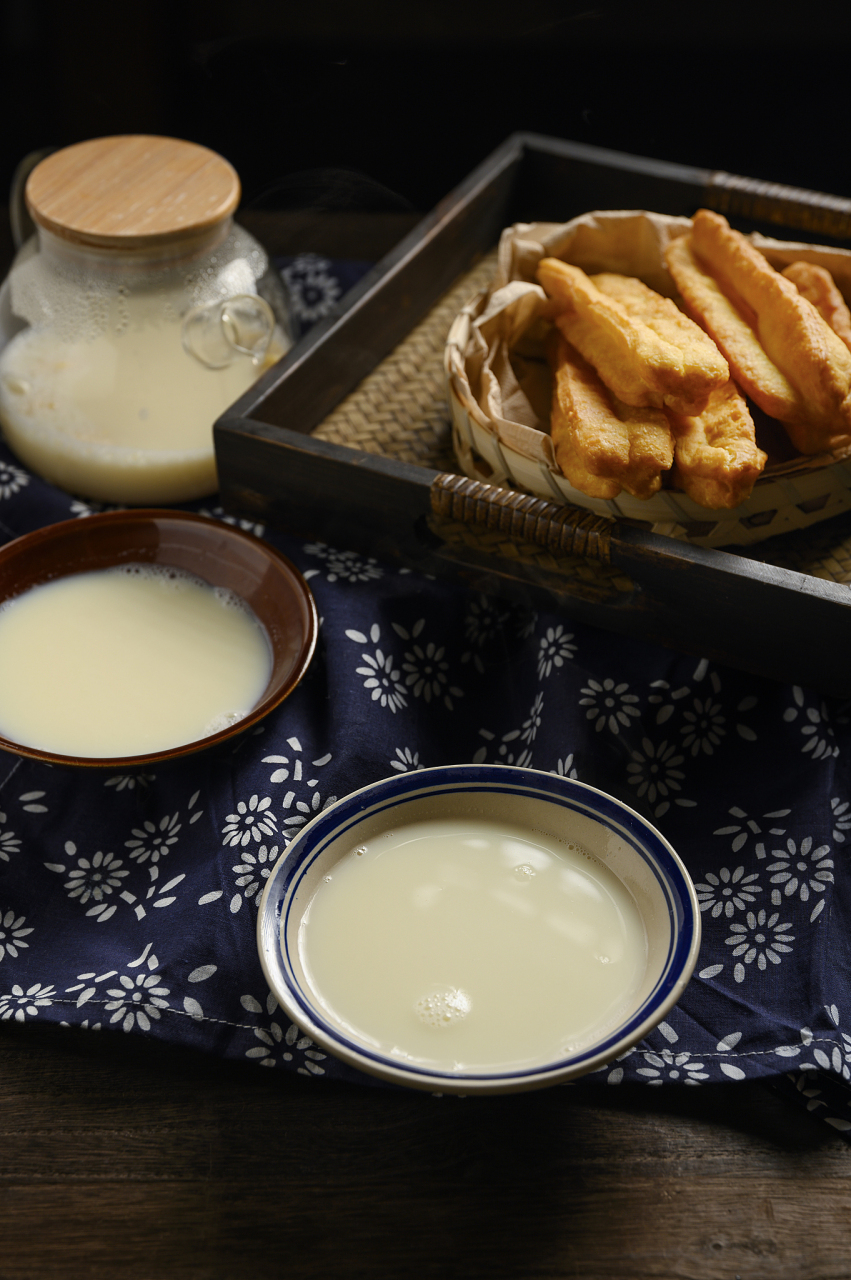 梧州冰泉豆浆制作技艺是梧州非遗美食项目,以冰泉之水制作而得名,口感