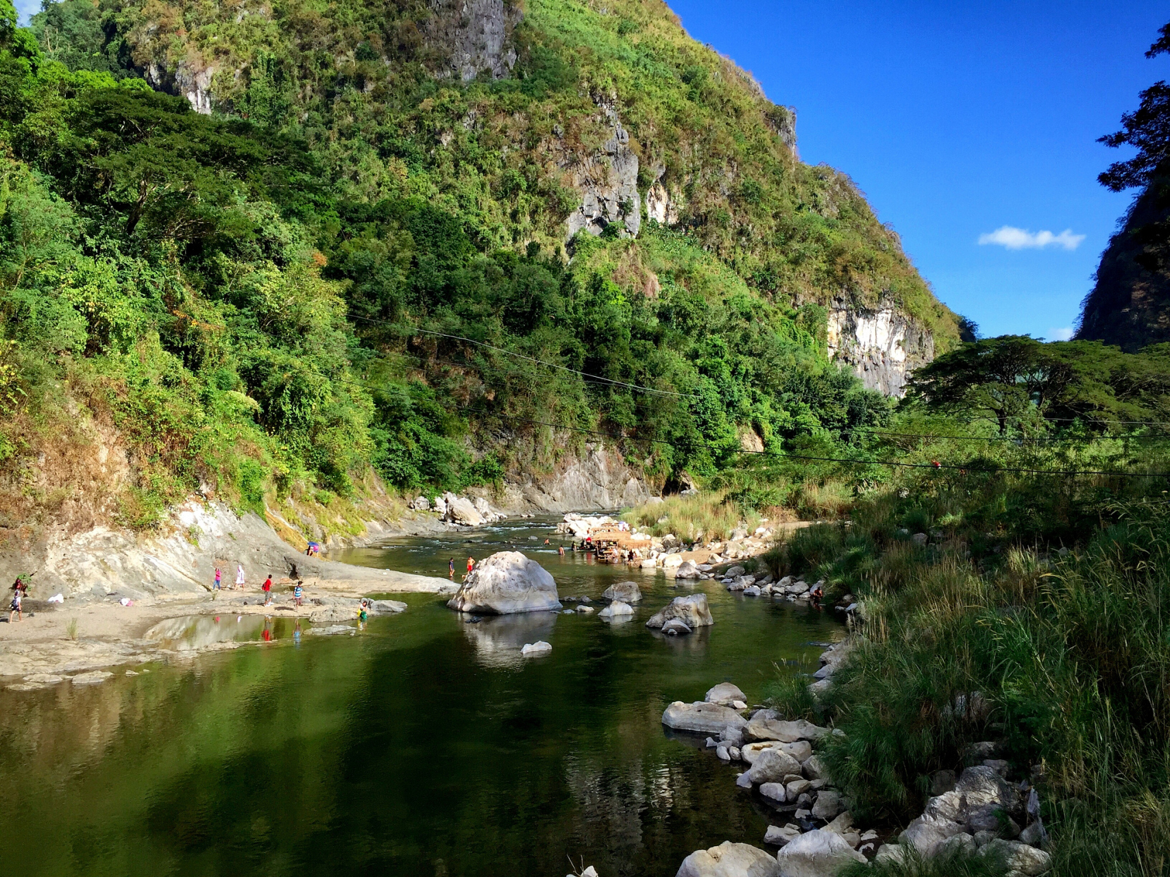 小寨子沟自然保护区位于四川西北部,距北川县城93公里,距绵阳150余