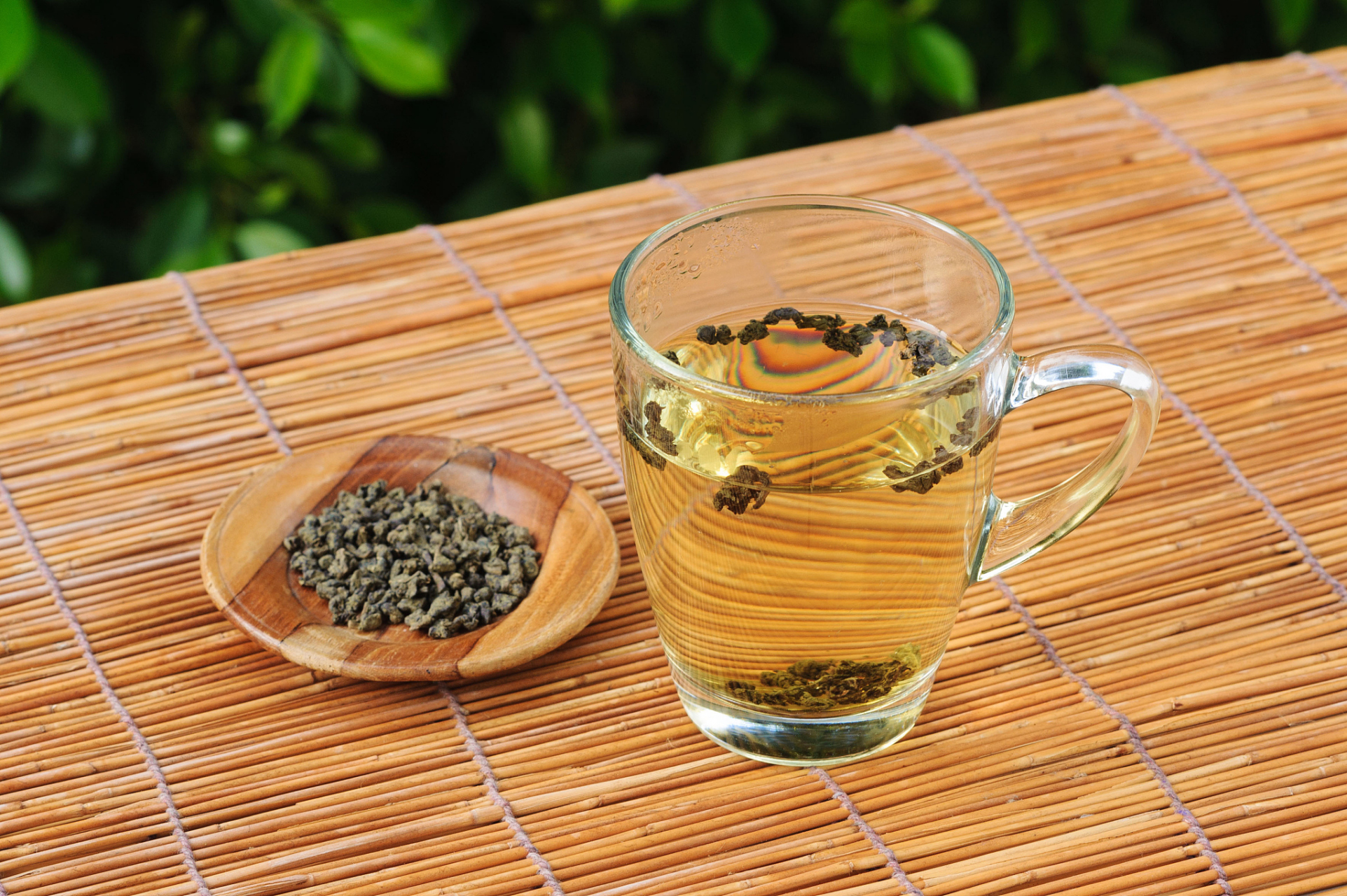 搭配合适的食物可以增添苦荞茶的口感和味道的多样性.