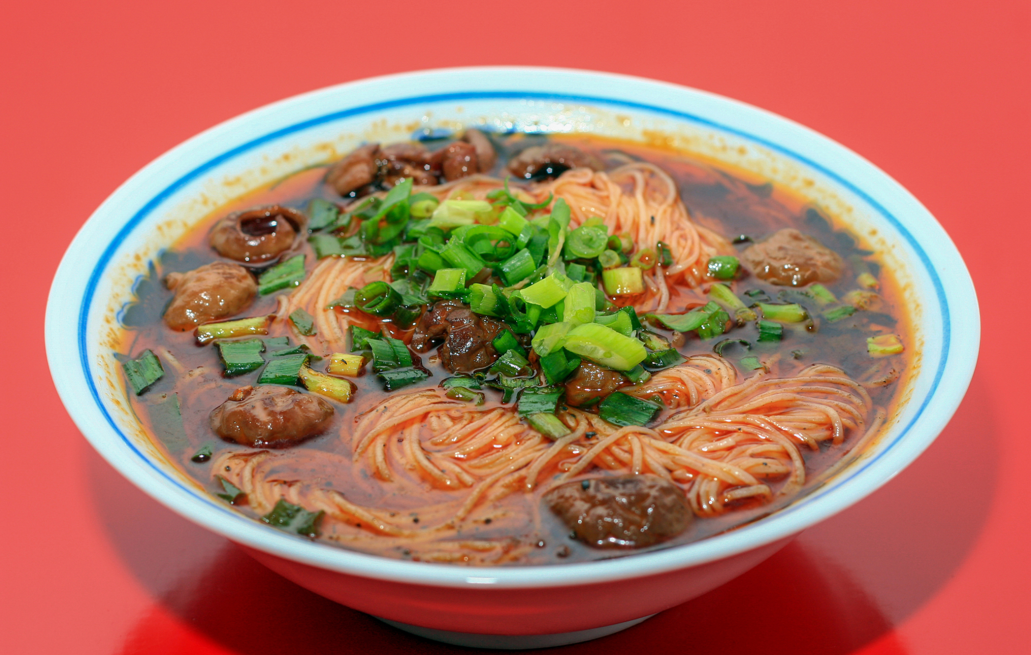 绵阳米粉,绵阳米粉作为米粉界的"鼻祖",以其独特的口感和制作工艺闻名