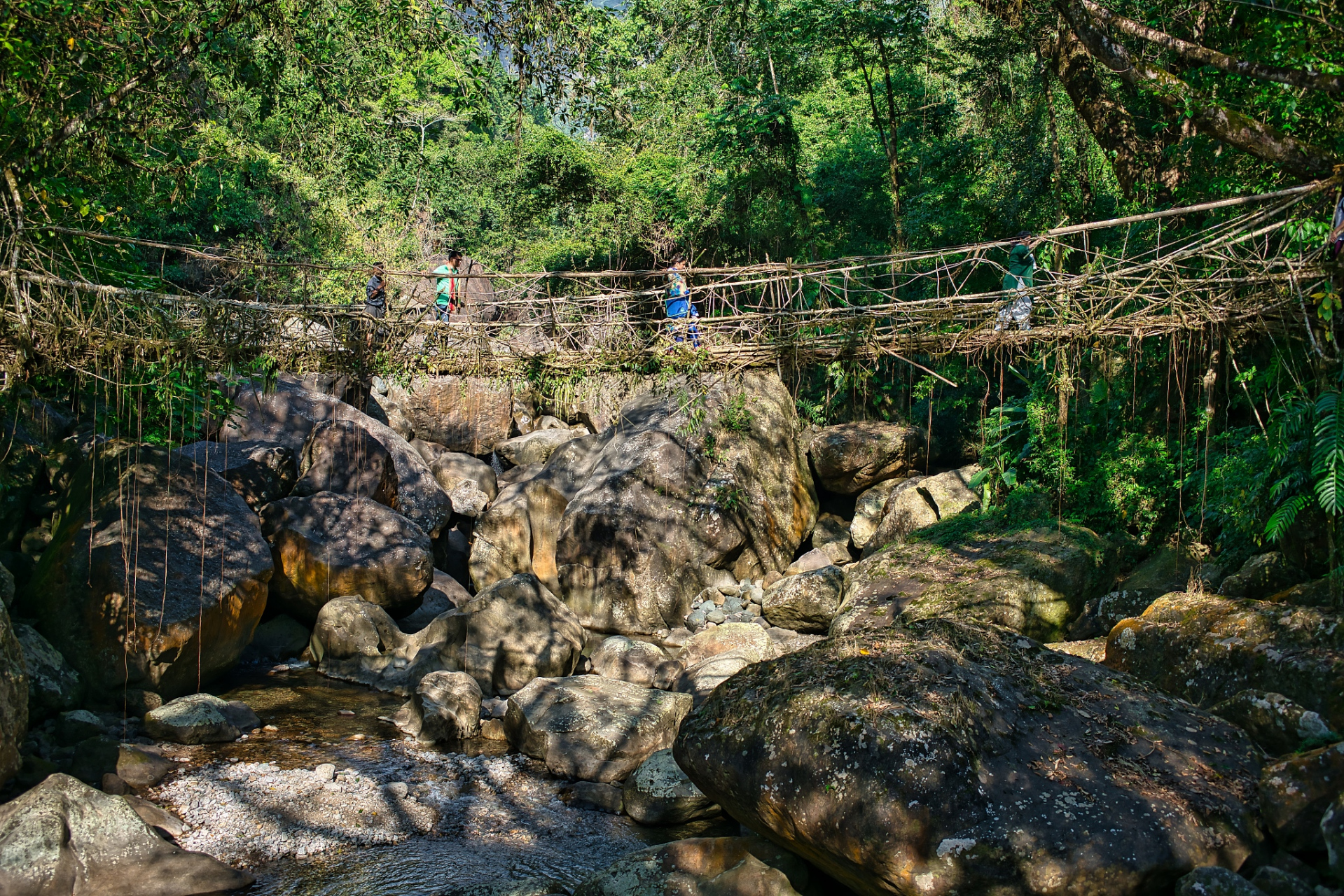 昌江黄金谷旅游攻略  昌江黄金谷是位于江西省抚州市的一处以黄金开采
