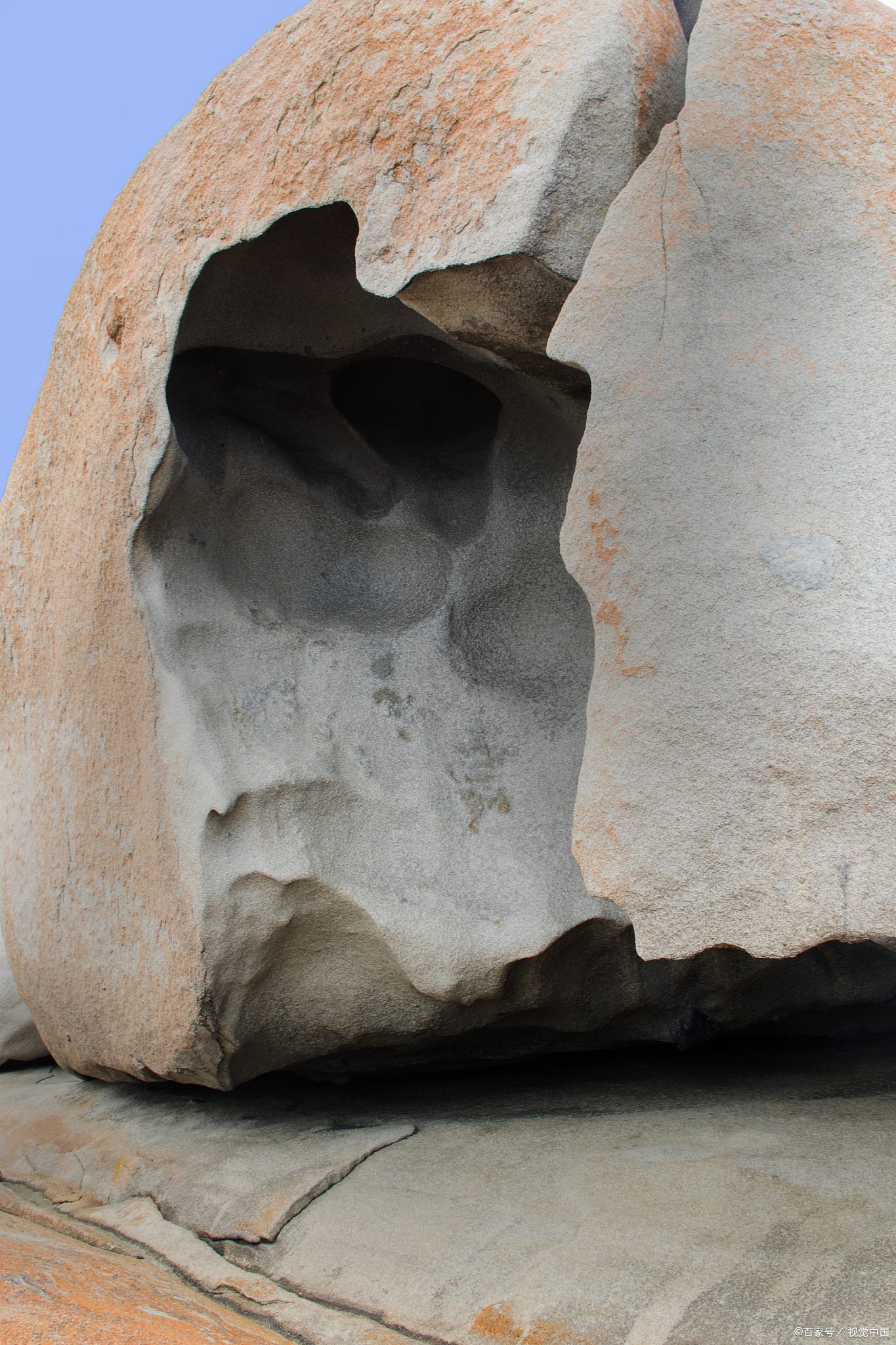 日本国宝级杀生石崩裂 恐有大灾难发生