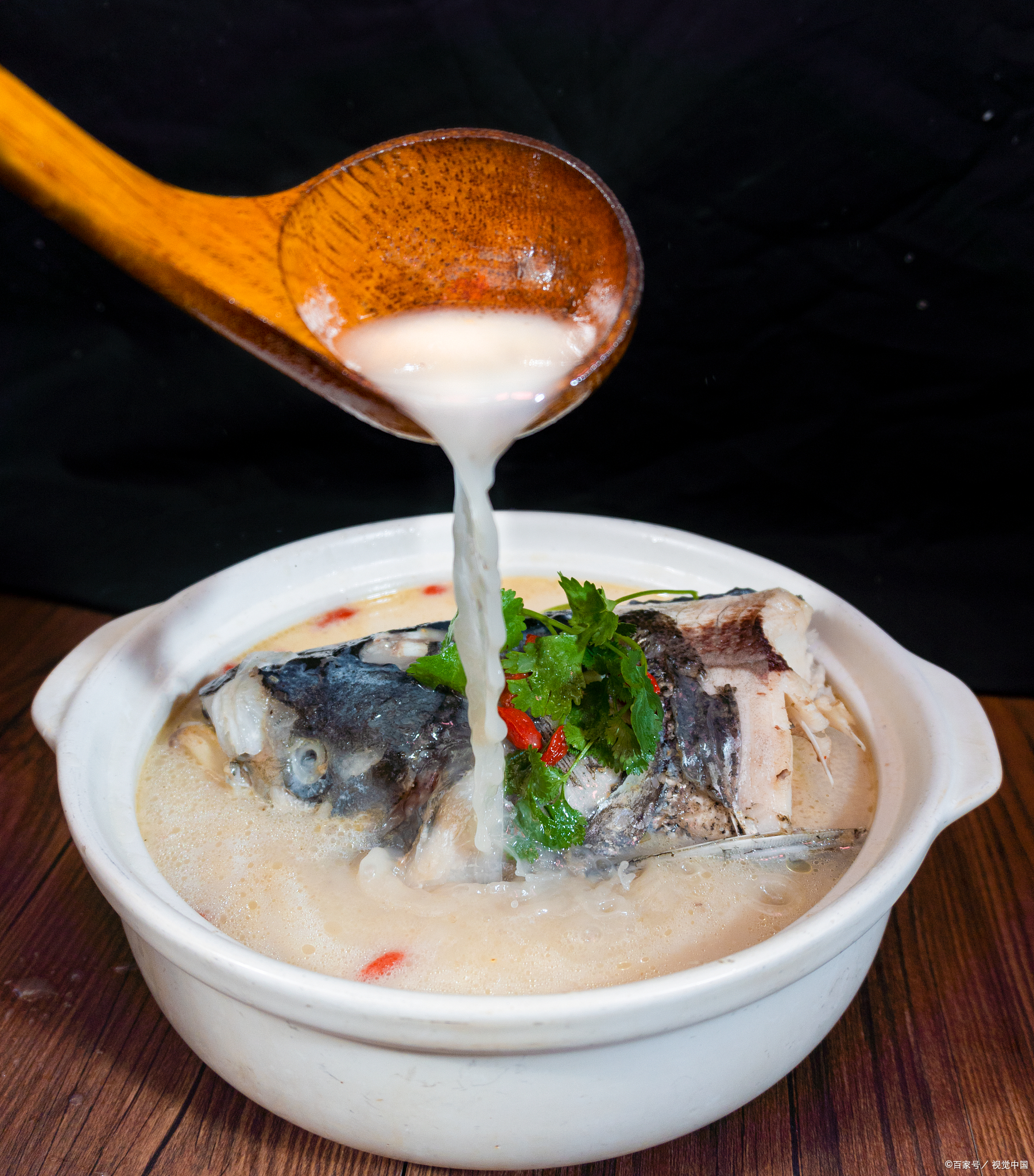 黄石阳新仙岛湖风景区特色小吃——仙岛湖鱼头  黄石阳新仙岛湖风景区