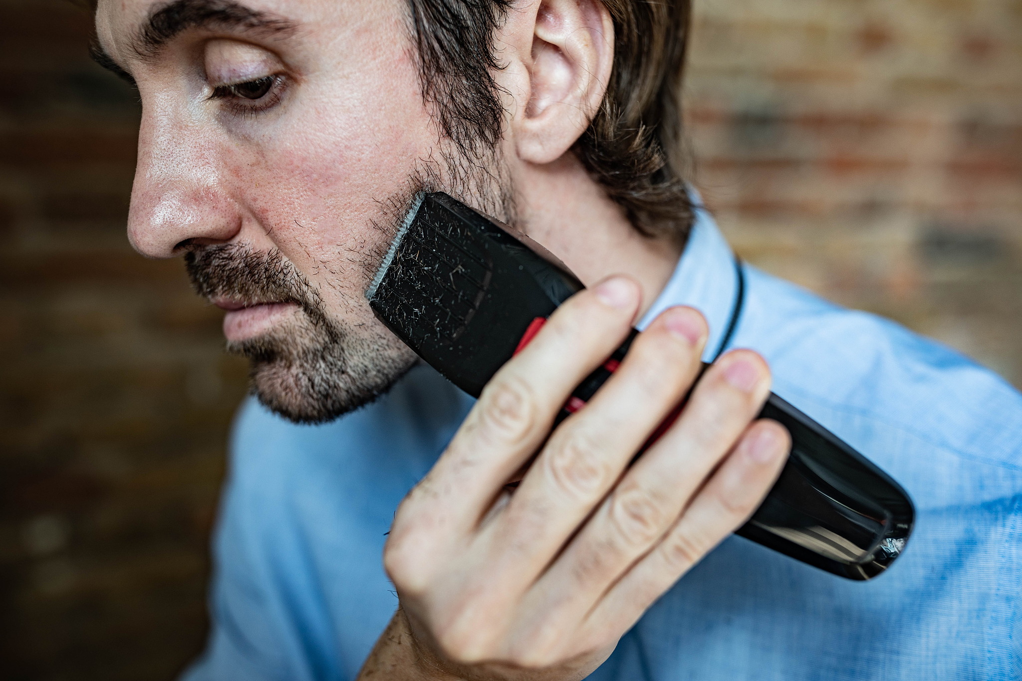 飞利浦电动剃须刀职场型男的首选!