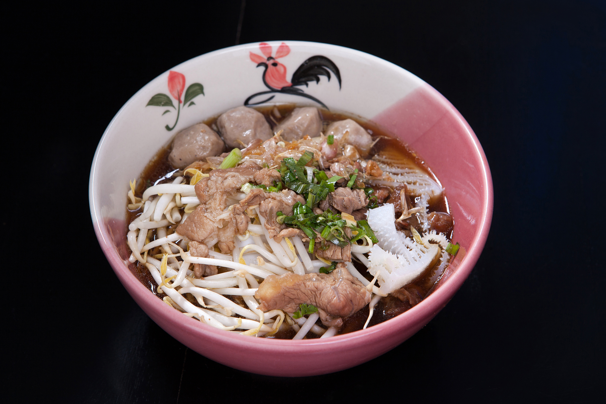 三明的沙县小吃,那可是闻名遐迩,只要到了三明,沙县小吃是必定不能