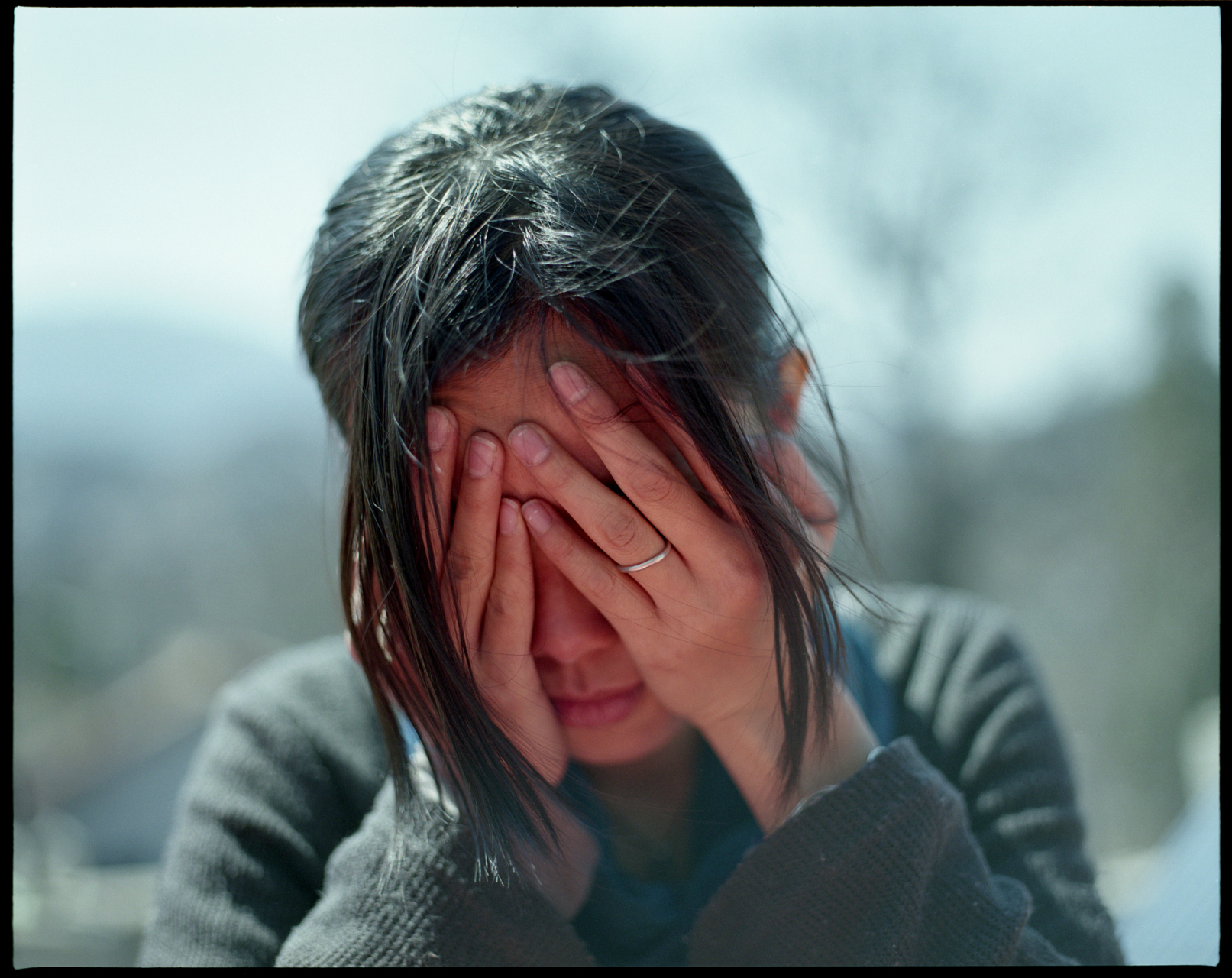 一个人若是不能相信和尊重自己的经历和感觉,又怎么可能相信和尊重