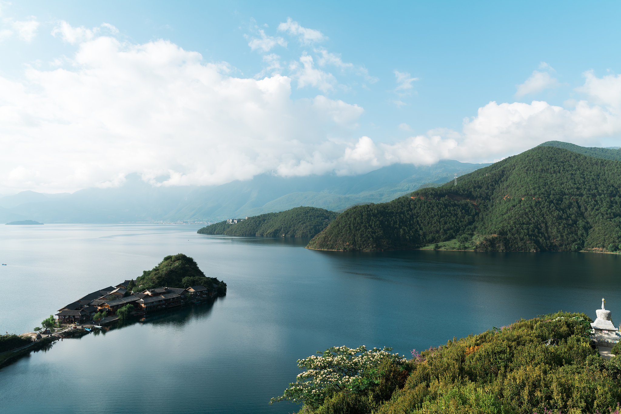丽江出发,半天游泸沽湖,遇见最美风景
