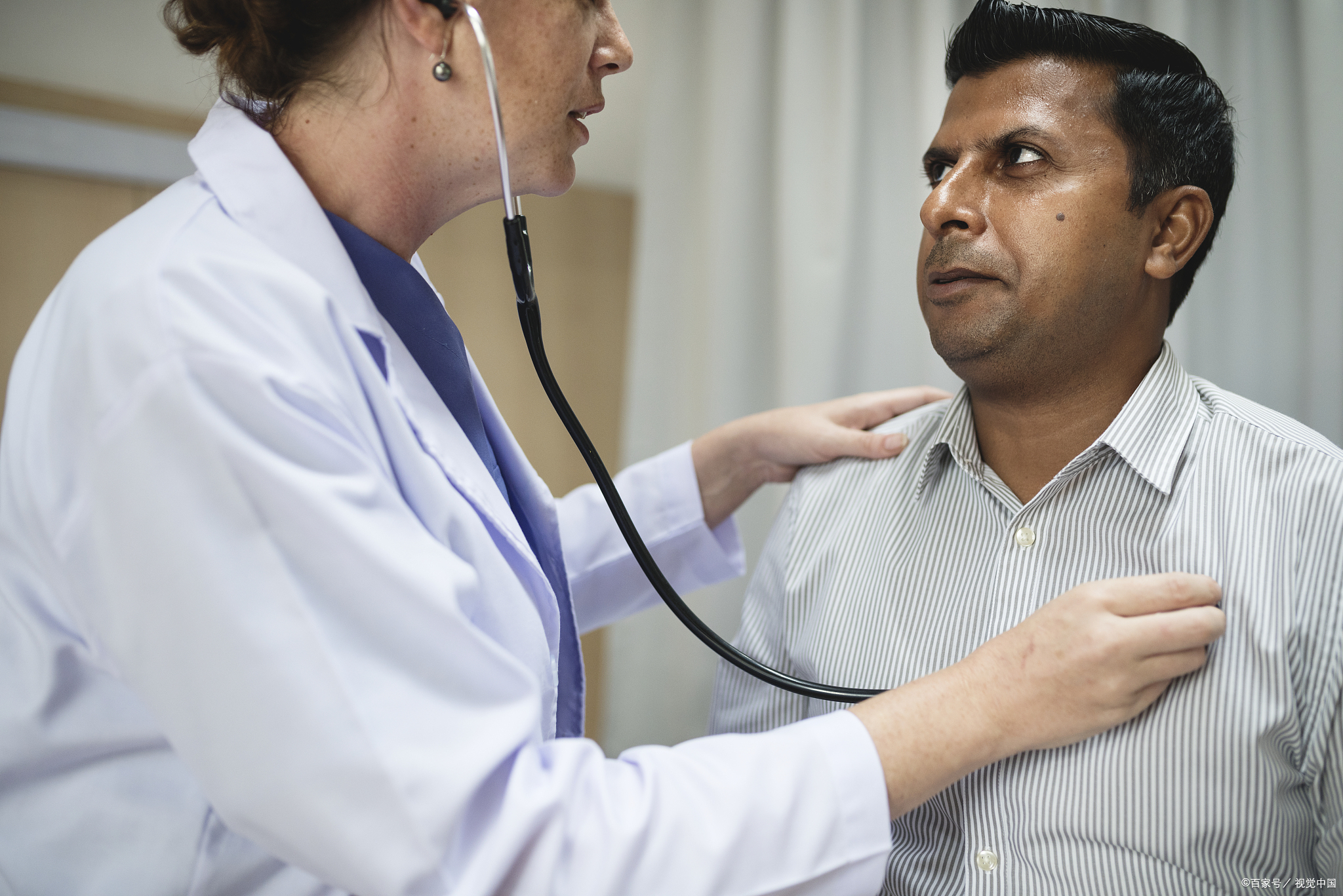 印男子被宣告死亡火化前突然呼吸,印度医生就这工作态度,着实让人觉得