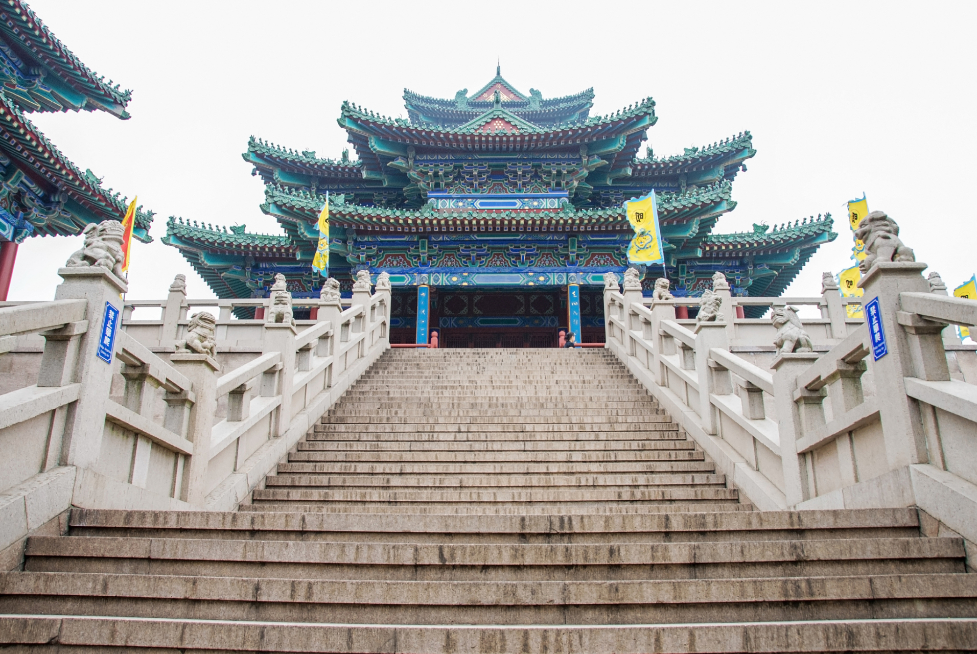 阅江楼景区介绍|阅江楼景区位于江苏省南京市鼓楼区狮子山巅,屹立在