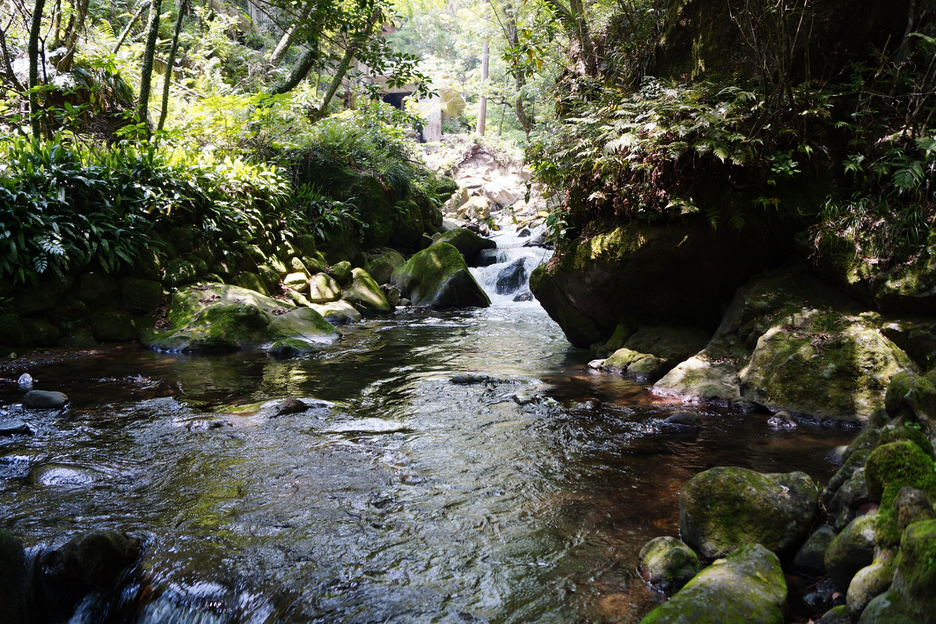 余杭区山沟沟景区图片