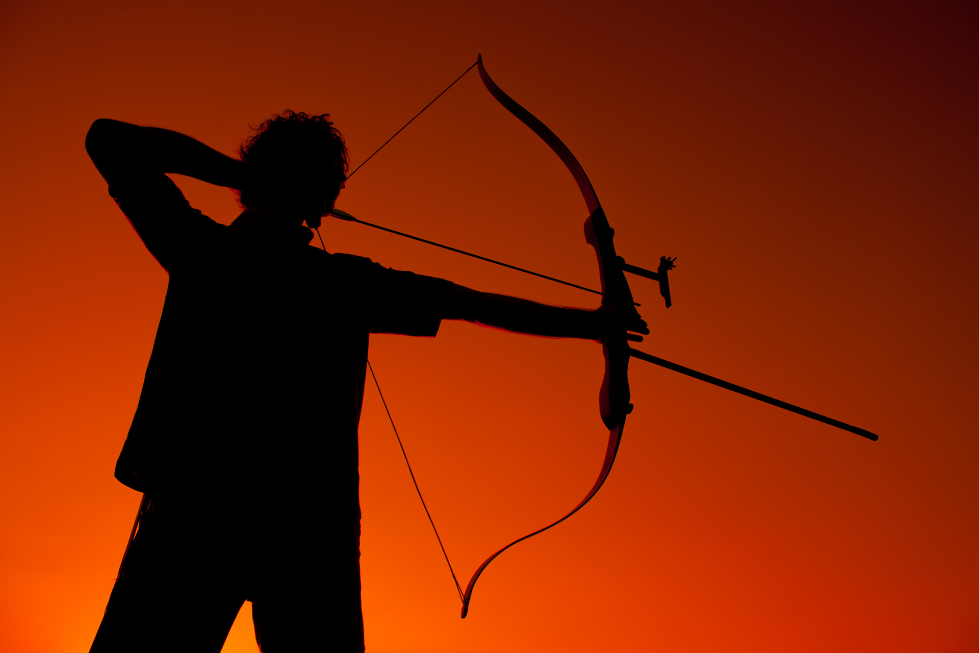 通过弓箭的专注过程,人们可以找到内心的宁静,体验与自然和历