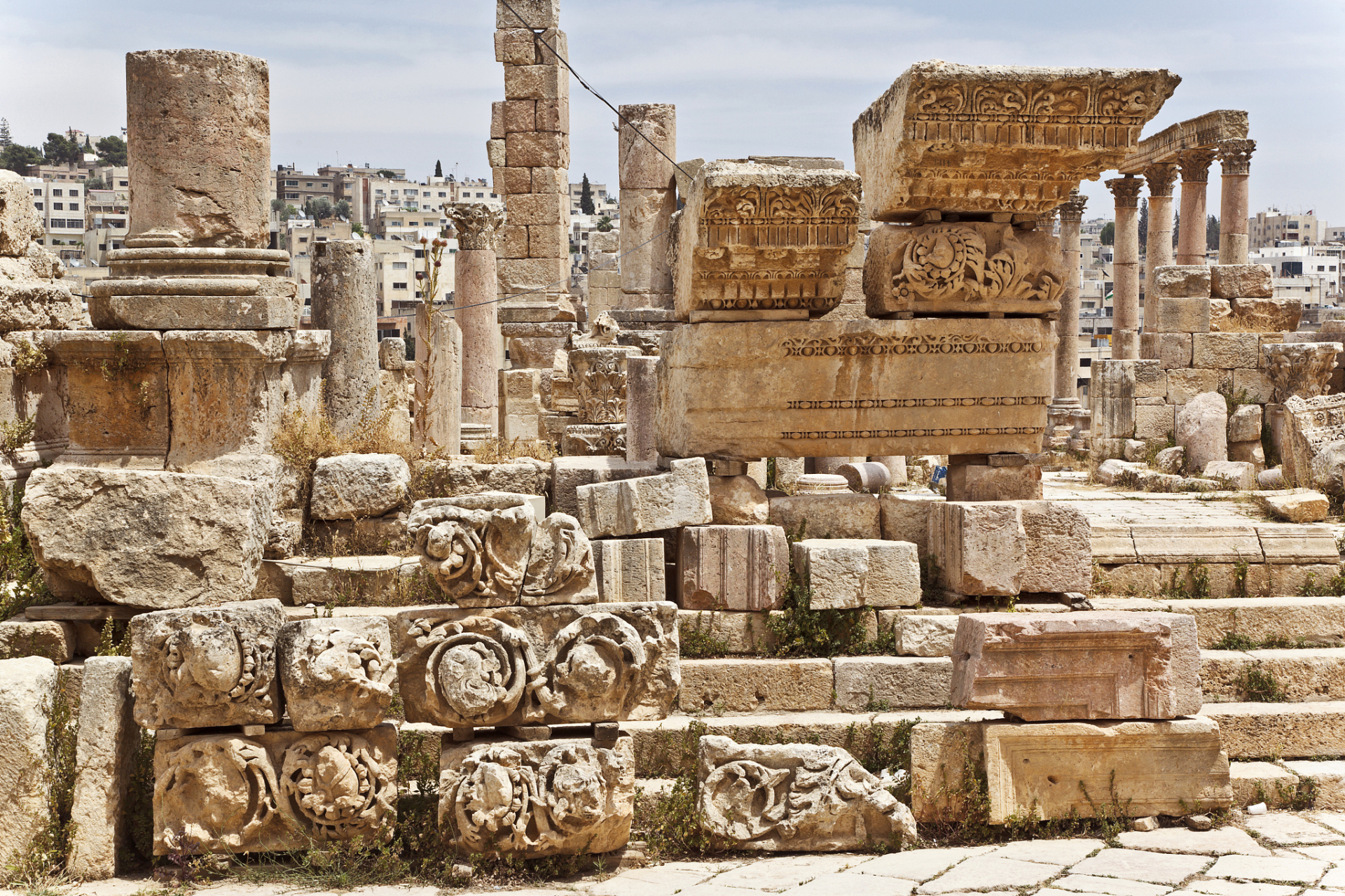 伊拉克有悠久的历史,两河流域(美索不达米亚)是世界古代文明的发祥地