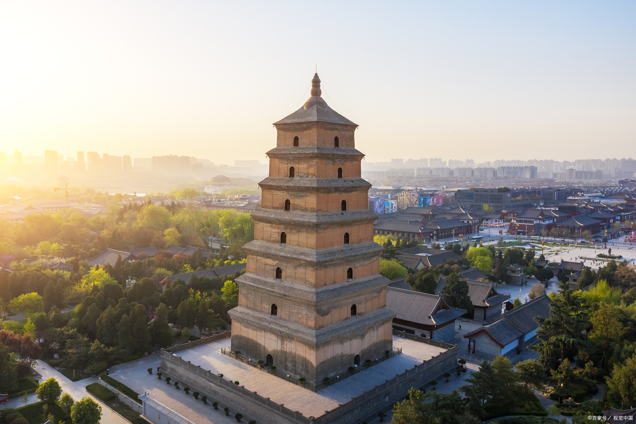 如果你想了解陕西的美景,历史文化和特色美食,那么你来对地方了!