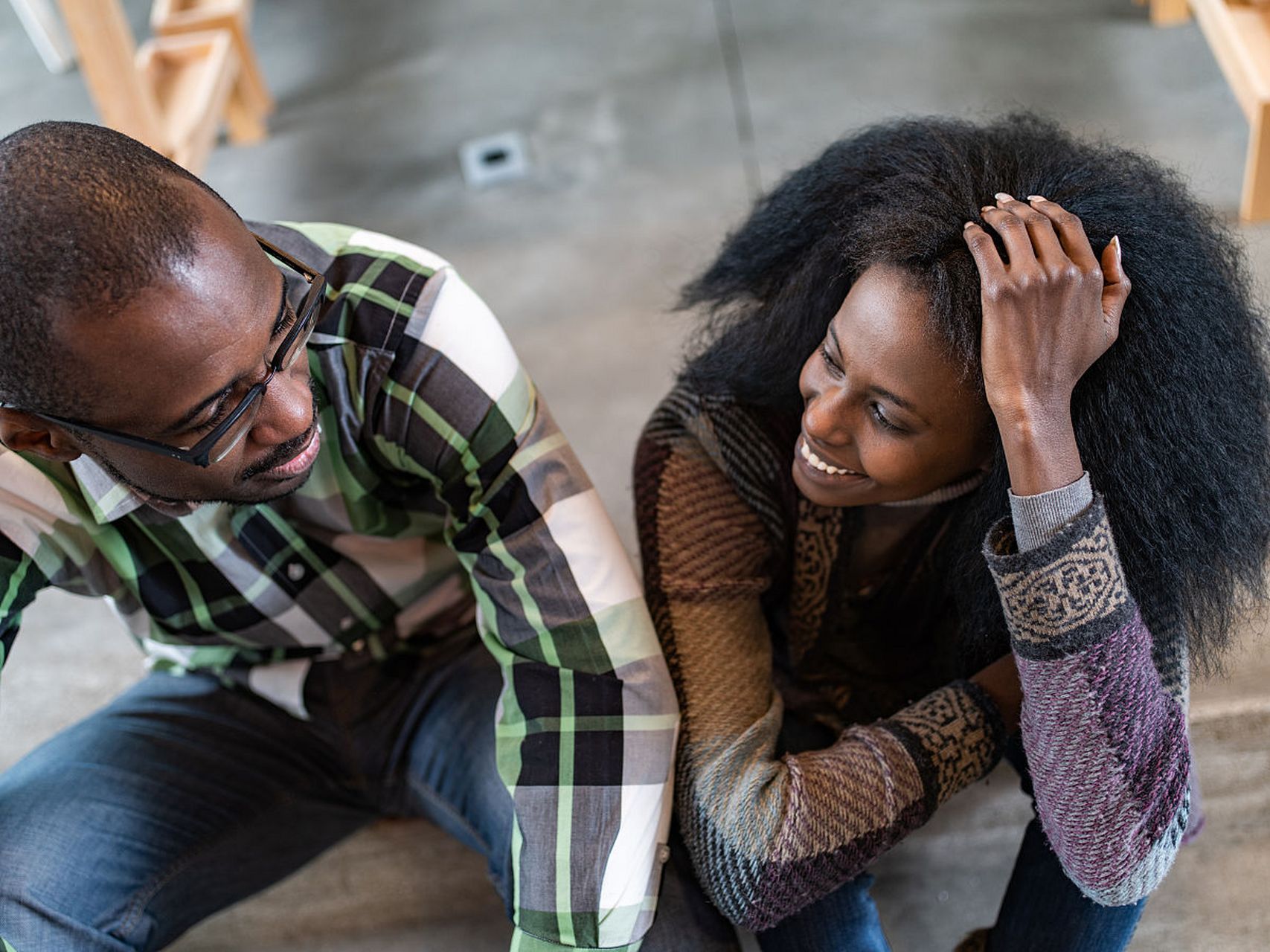 7年前东北残疾女孩王佳莹,裸婚嫁给非洲富二代,领证后却遭公婆反对