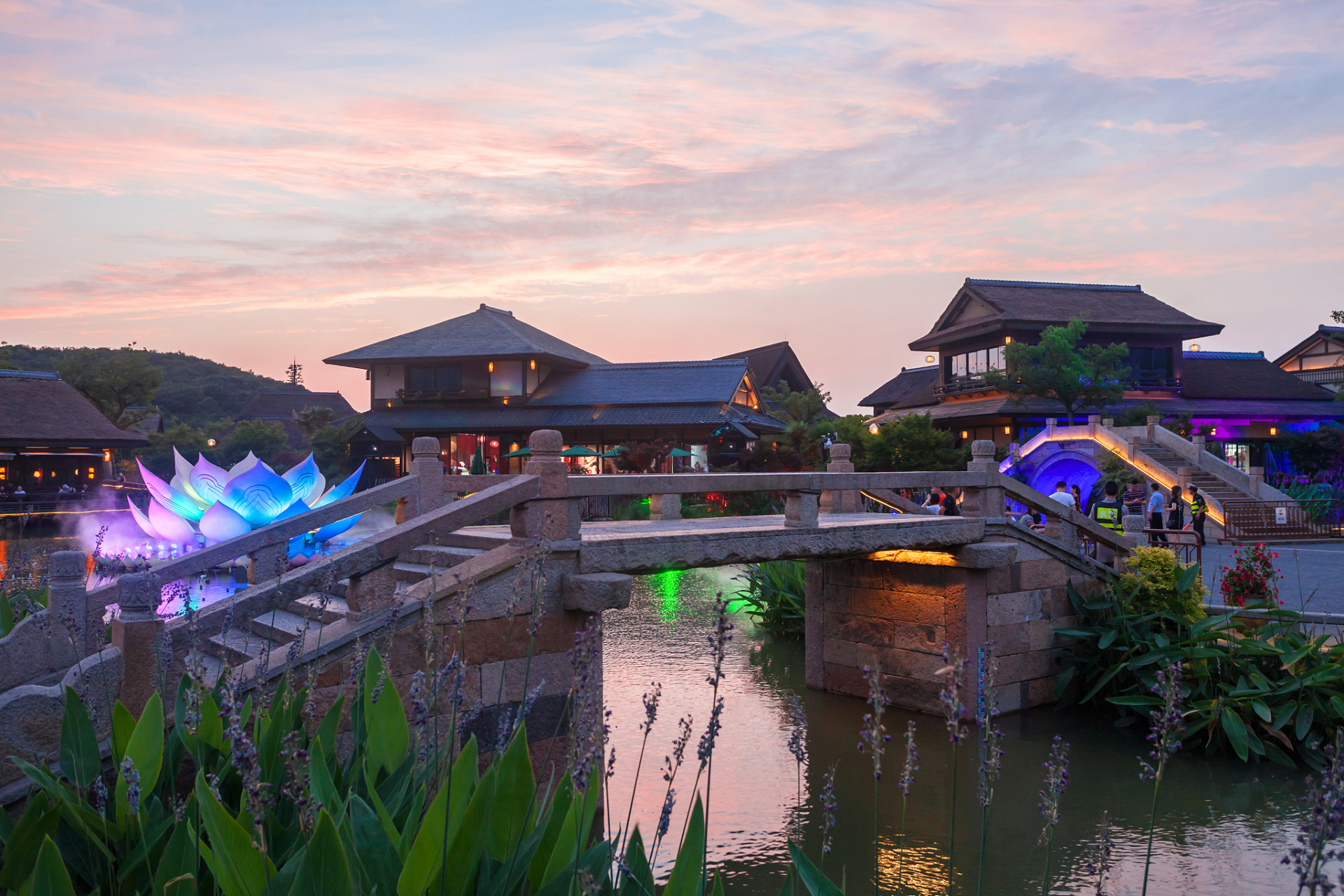 尼山圣境钟灵毓秀,文化底蕴深厚.