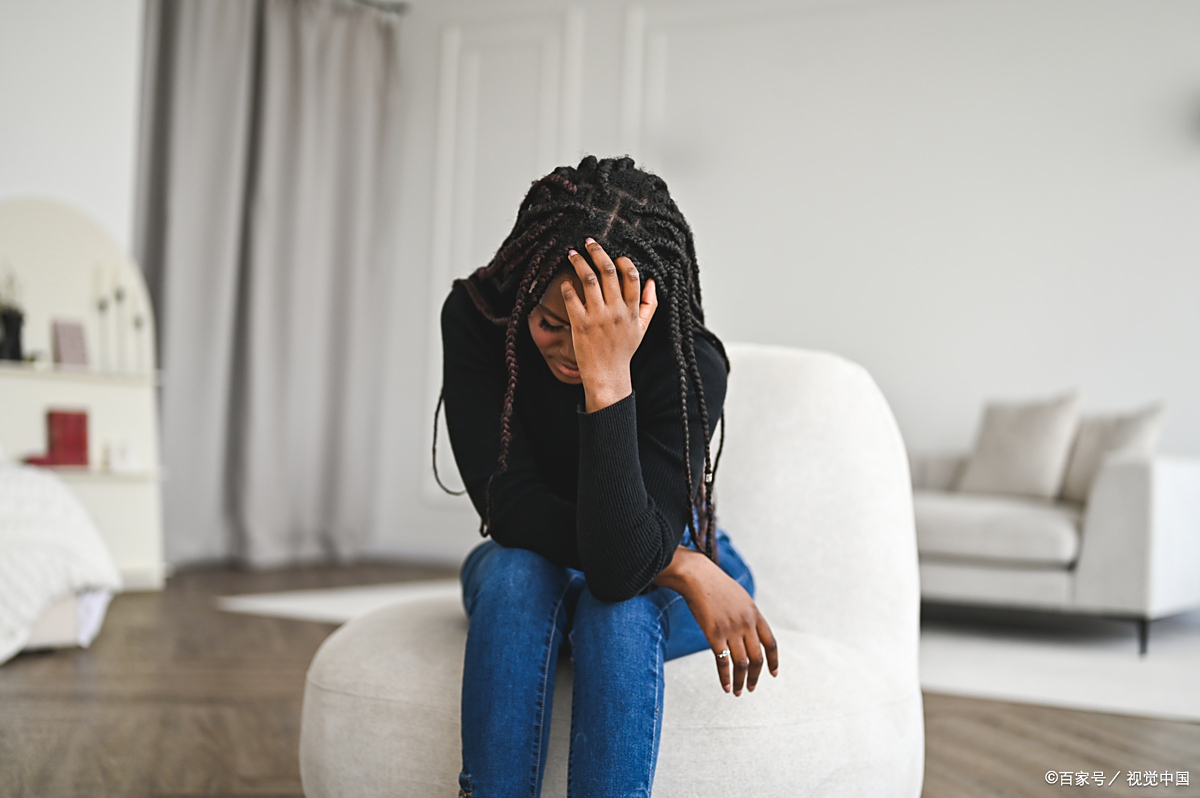 面对压力时,到底是该发泄情绪还是控制情绪,这确实是个让人纠结的