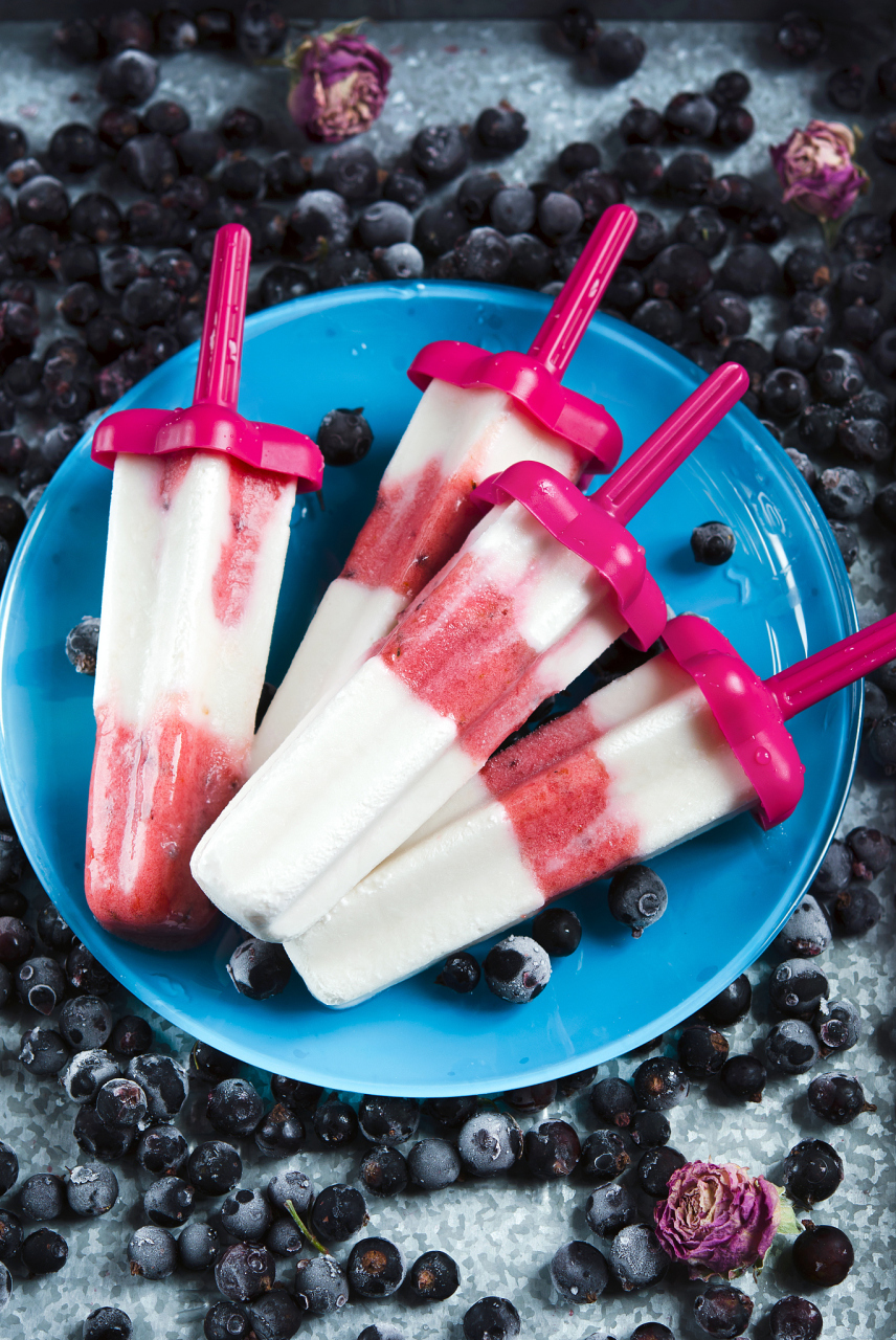 最近,一款韩式泡泡雪泥雪糕引起了争议,因为它的包装看起来像避孕套.