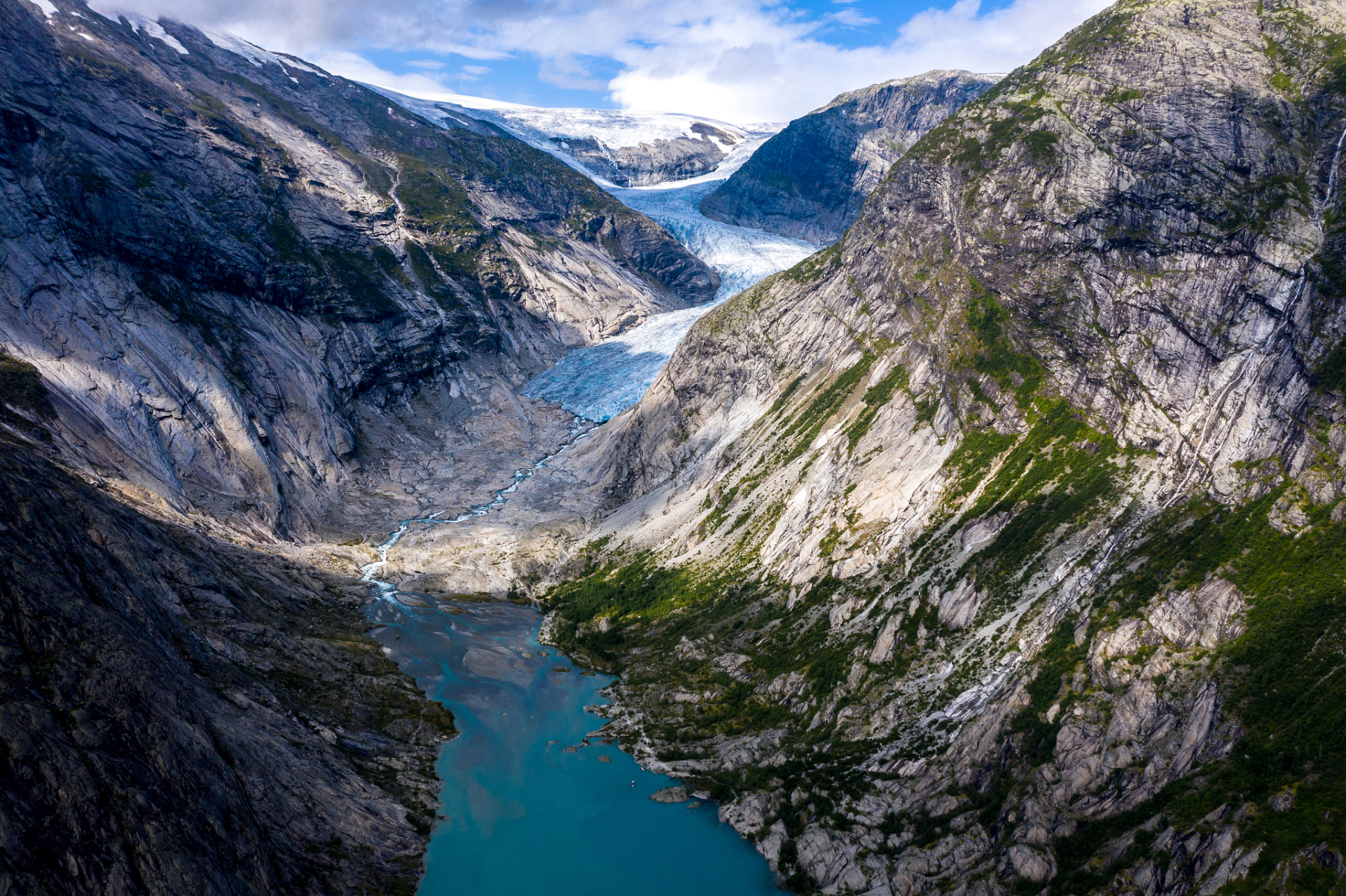 世界第一大峡谷在西藏——雅鲁藏布大峡谷 雅鲁藏布大峡谷北起米林县