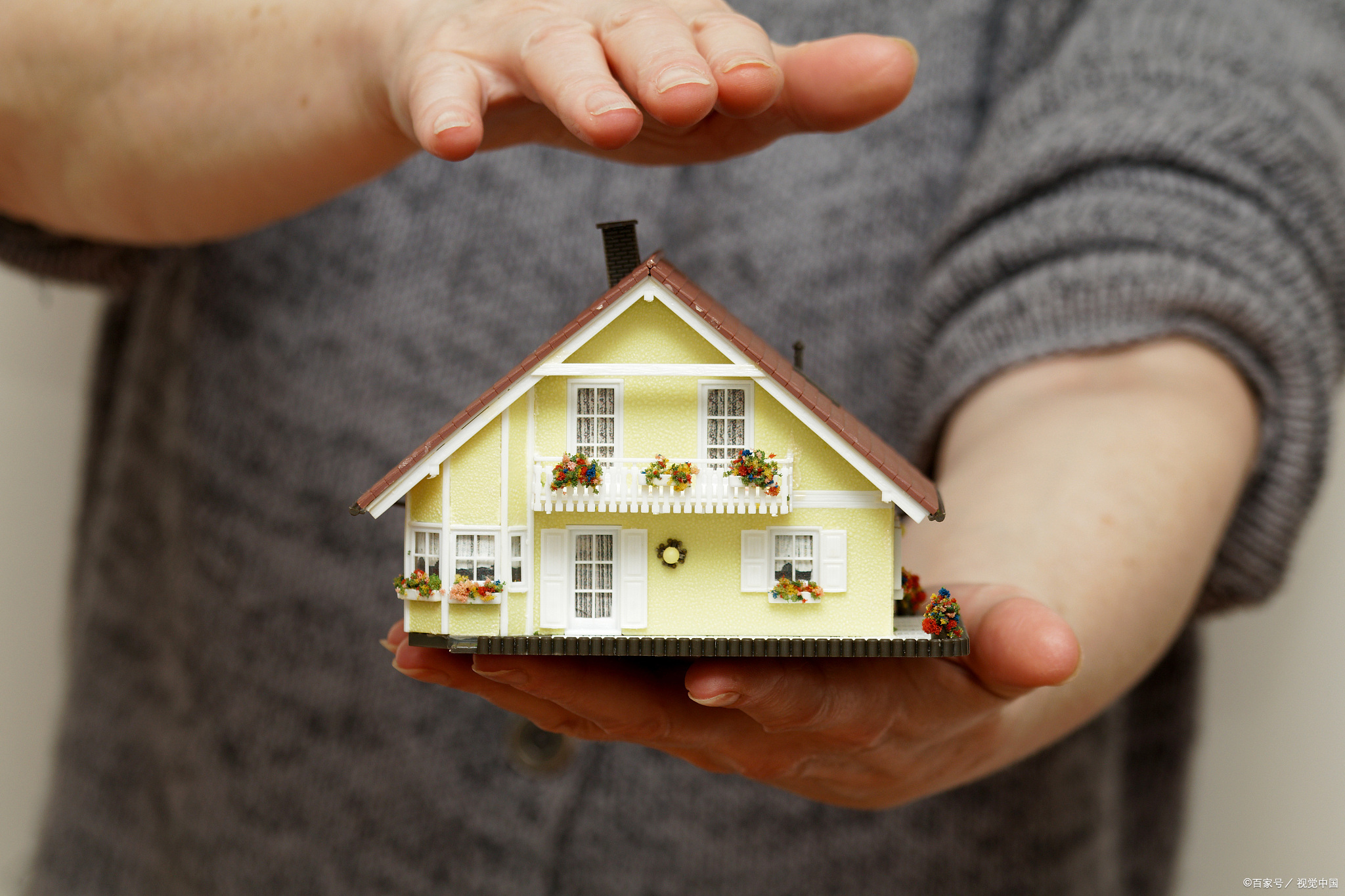 揭秘部委福利分房现状!北京考公族买房难,解决方案在这里!