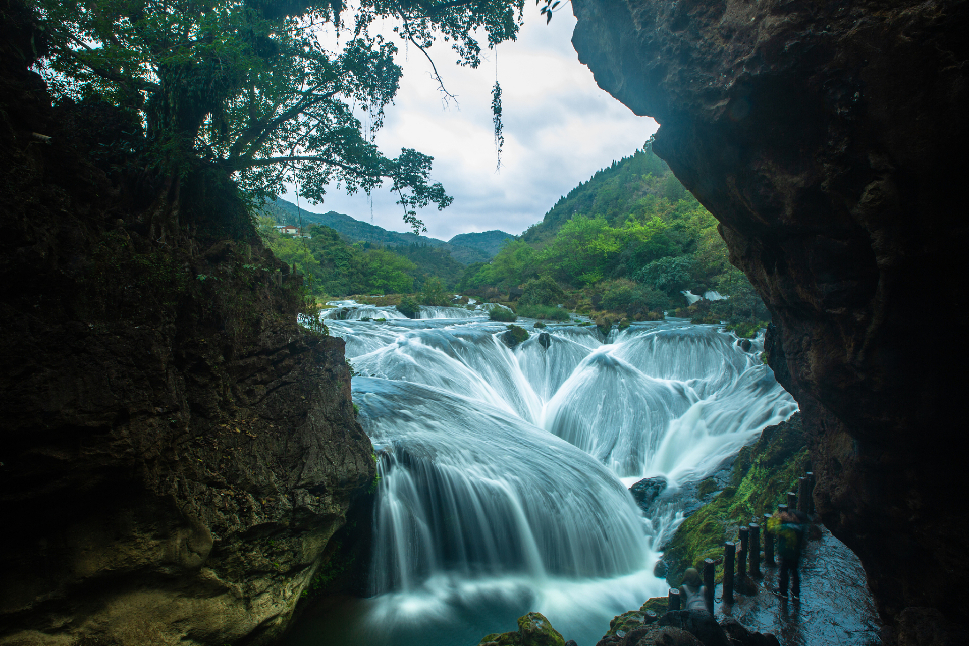 贵州最大瀑布图片