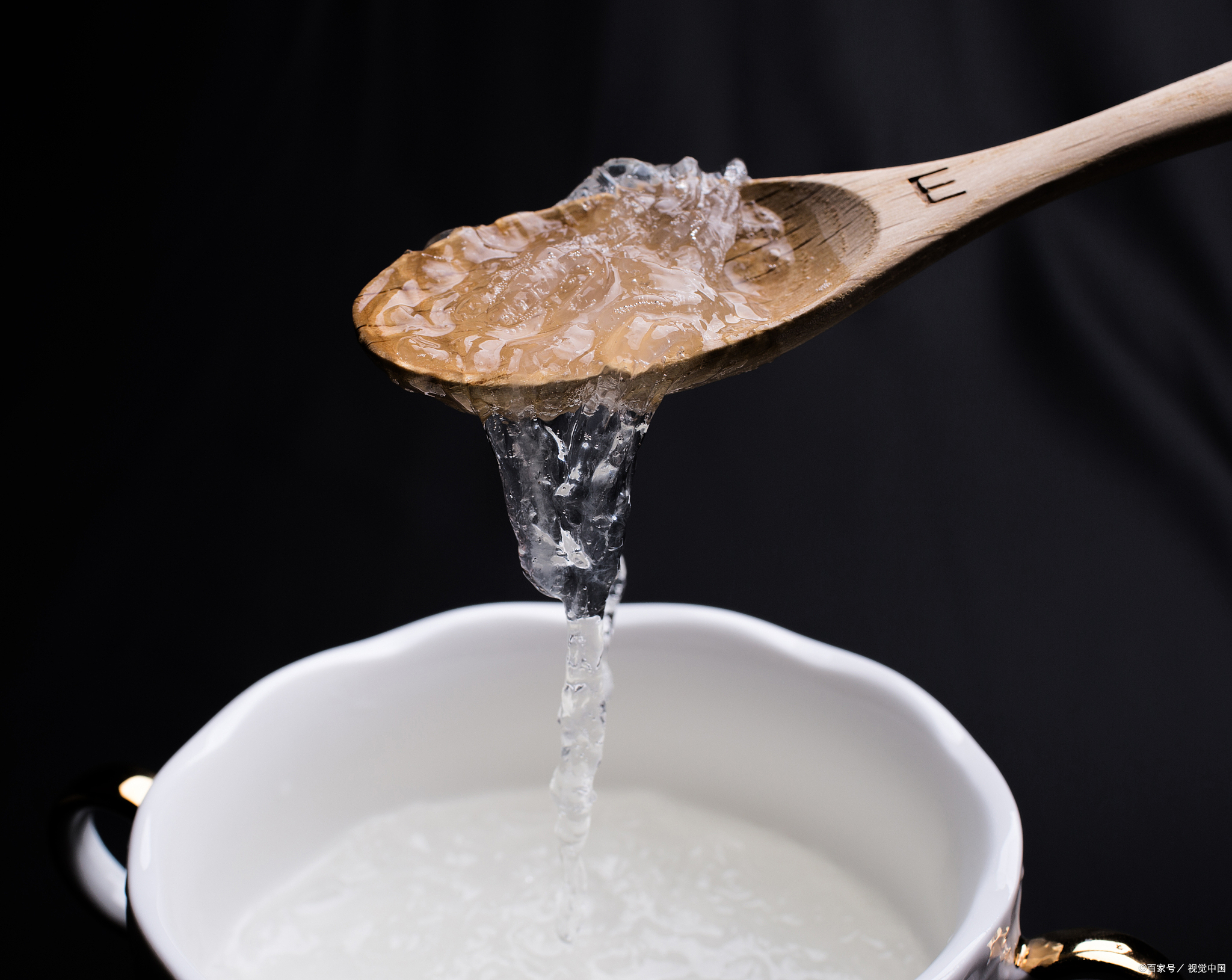 燕窝是无糖好还是冰糖好