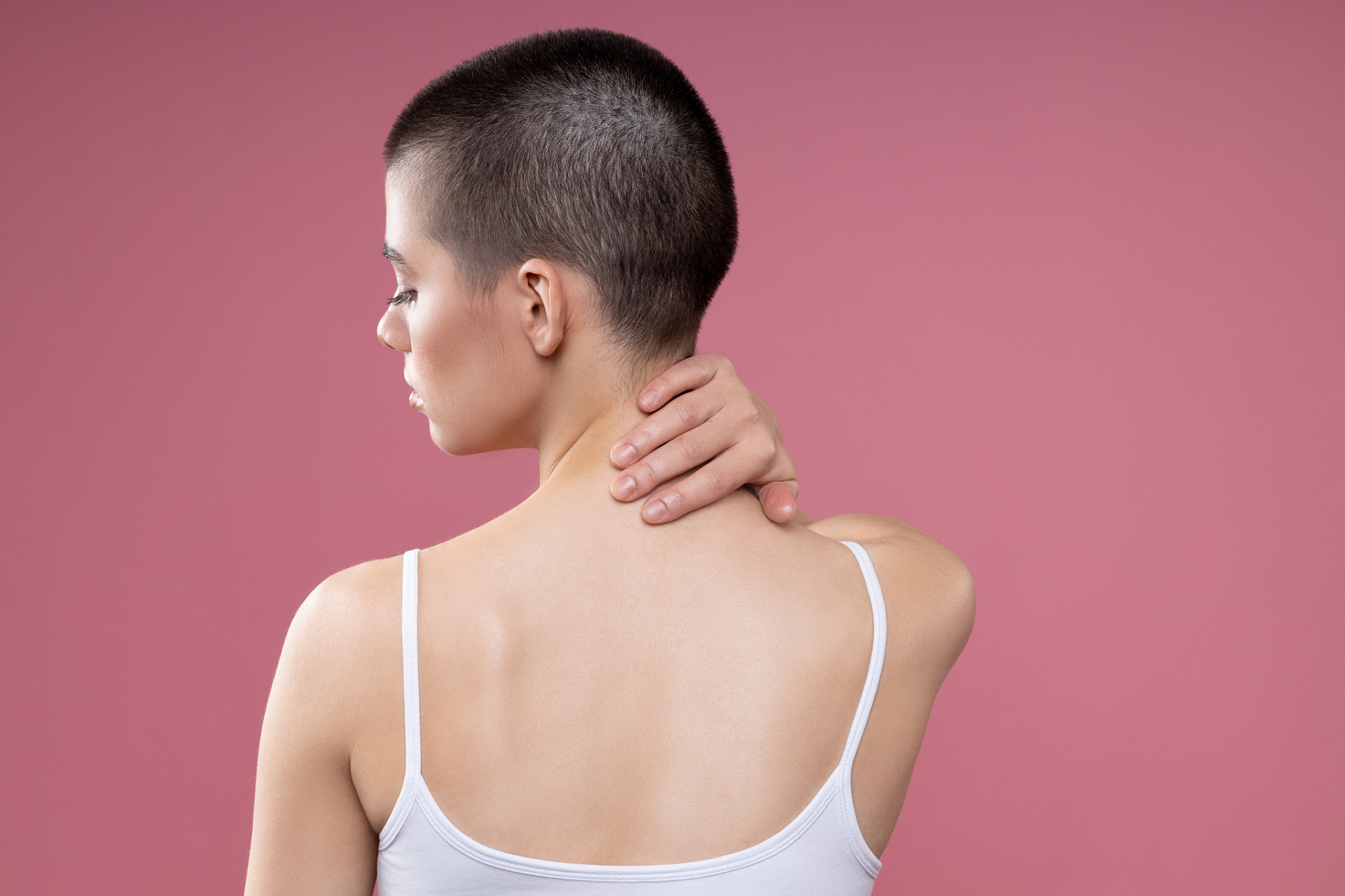 富贵包可以抽脂吗  富贵包,这一看似无关紧要的名词,实则是一种十分