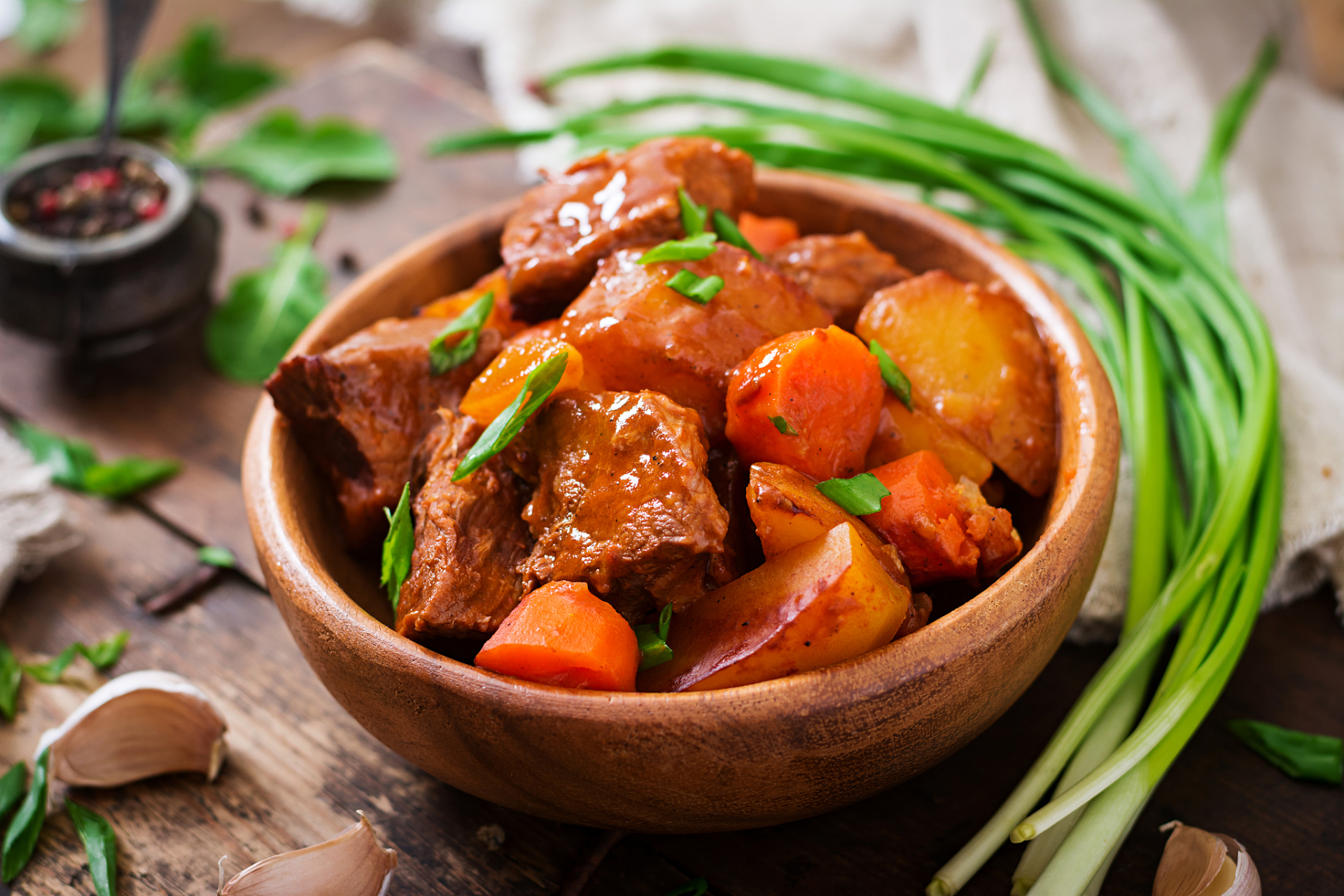 乐享周末分享吧# 996993来自本人的【香辣土豆牛肉】食谱,走起