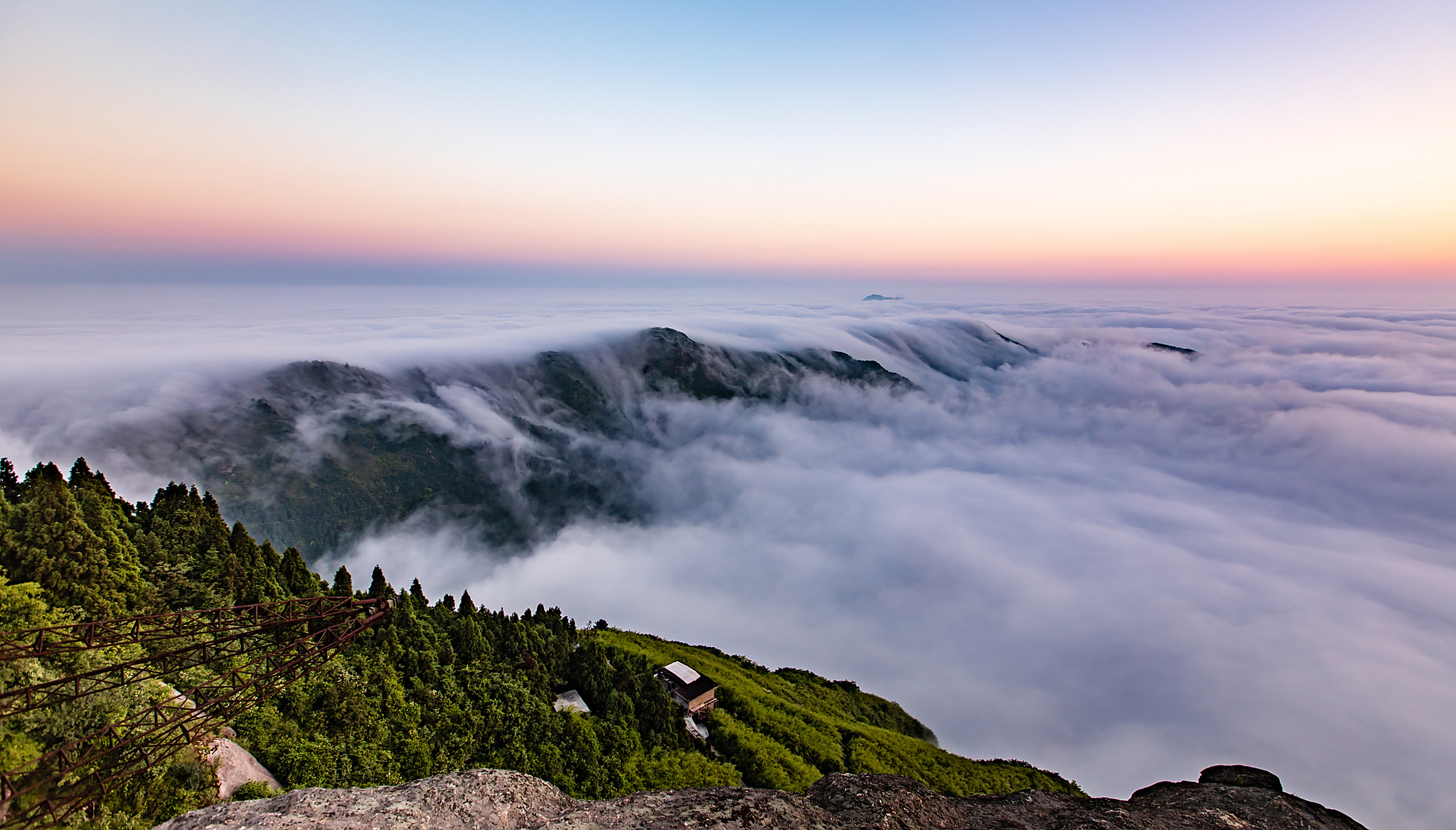金秋图文动态创作节# 终于盼到了衡山的秋日之旅,我带着一颗期待的心