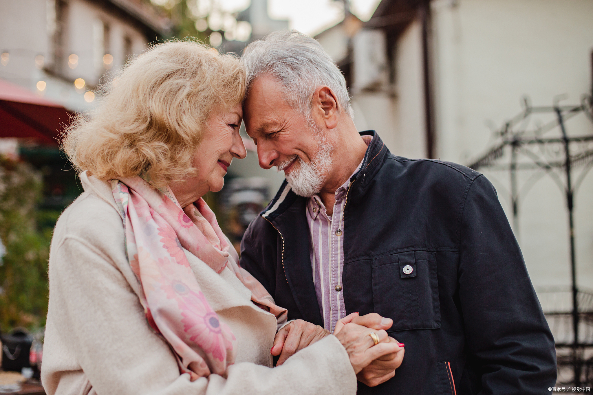夫妻间常做这几件事,好处会有很多,夫妻间的感情毕竟要用心经营