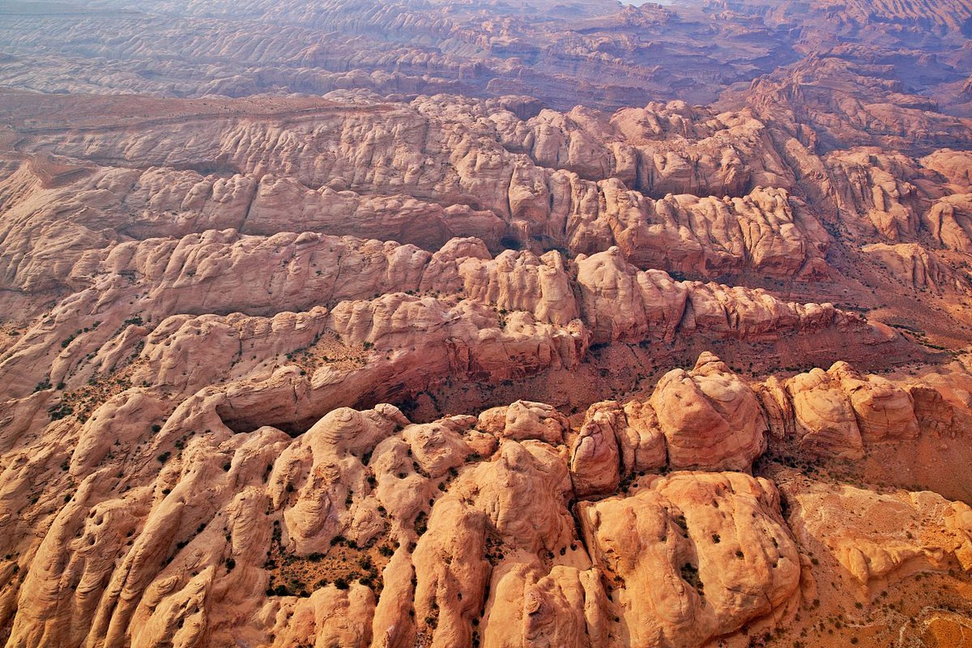 镜头里的春天# 春天的张掖黑河峡谷,是一幅生动的画卷,是一首优美的
