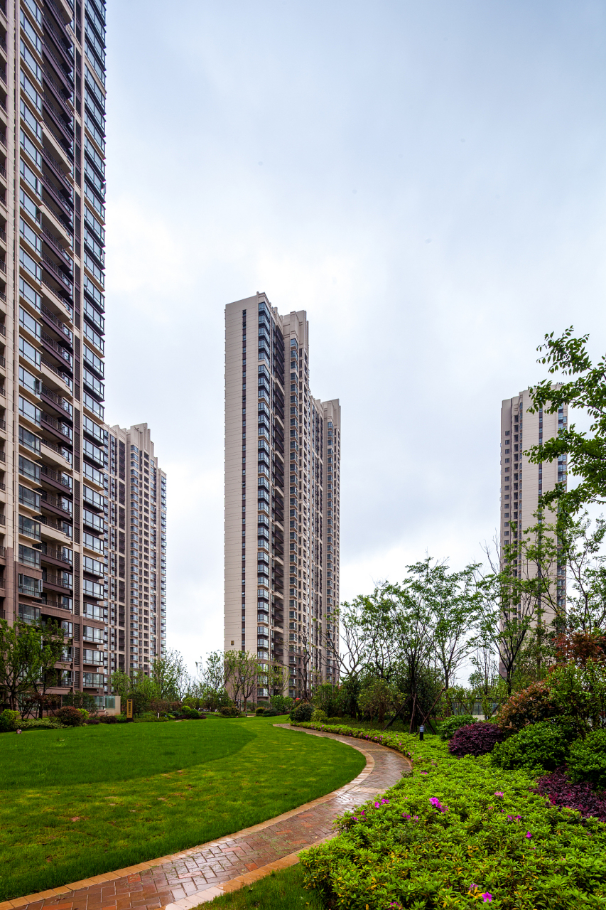 暂停付息,阳光城这把真的悬了!