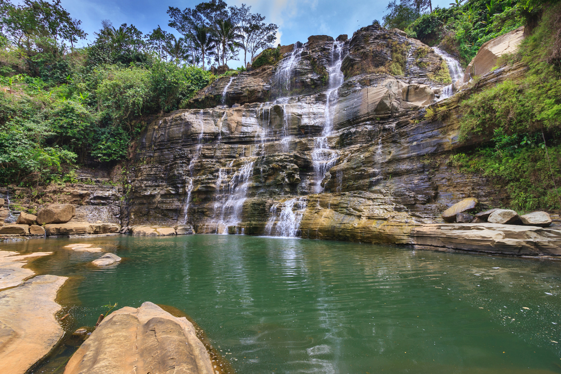 仲夏消暑季#夏季去哪玩 双龙风景名胜区位于金华市,被誉为"双龙胜景