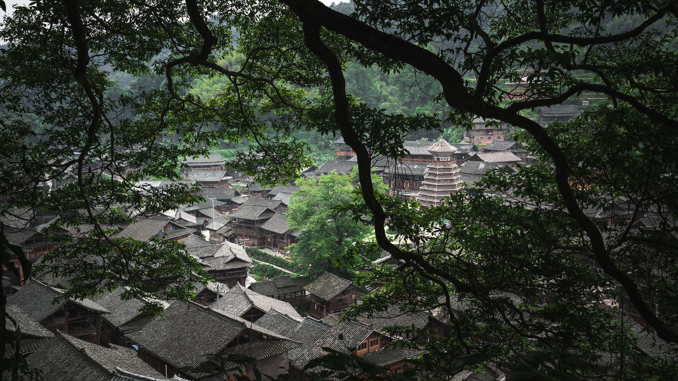 偏岩古镇位于重庆北碚的华蓥山腹地,由于没有全面开发,使得这里的古镇