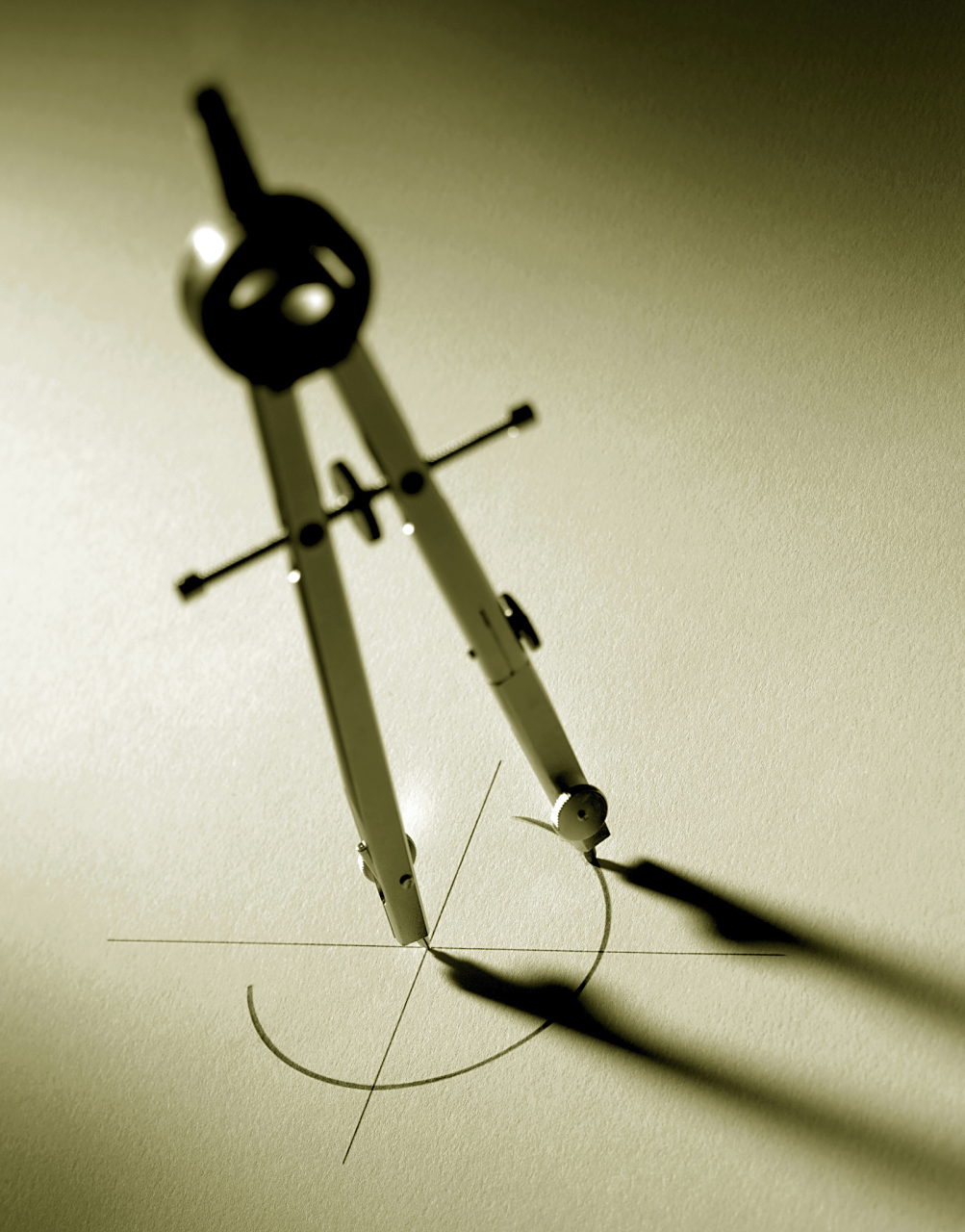 我对鲁迅说杨二嫂是 "细脚伶仃"的圆规,印象特别深