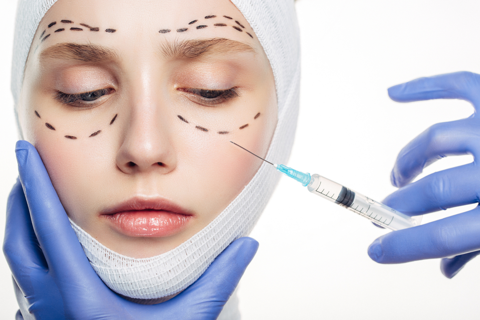 乐提葆除皱针是进口的吗  乐提葆除皱针一般是**进口的**.