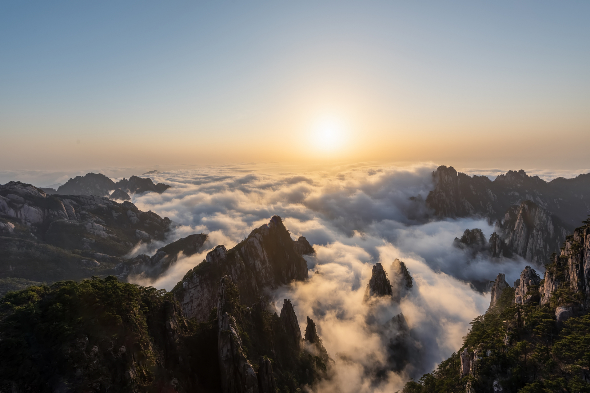 安徽黄山海拔4000米图片