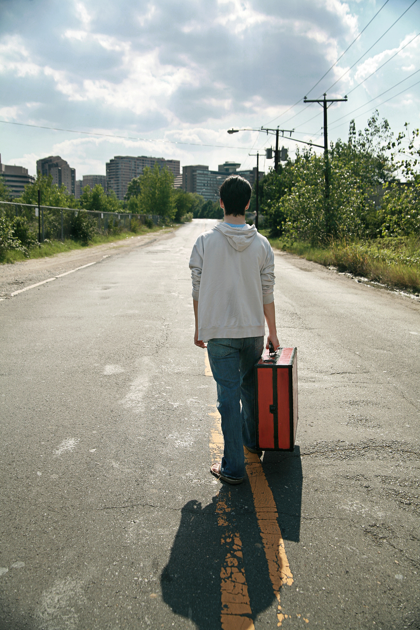 大四学生挂8科后竟失联多月,最终传来溺亡噩耗,这消息让人心碎一地啊!