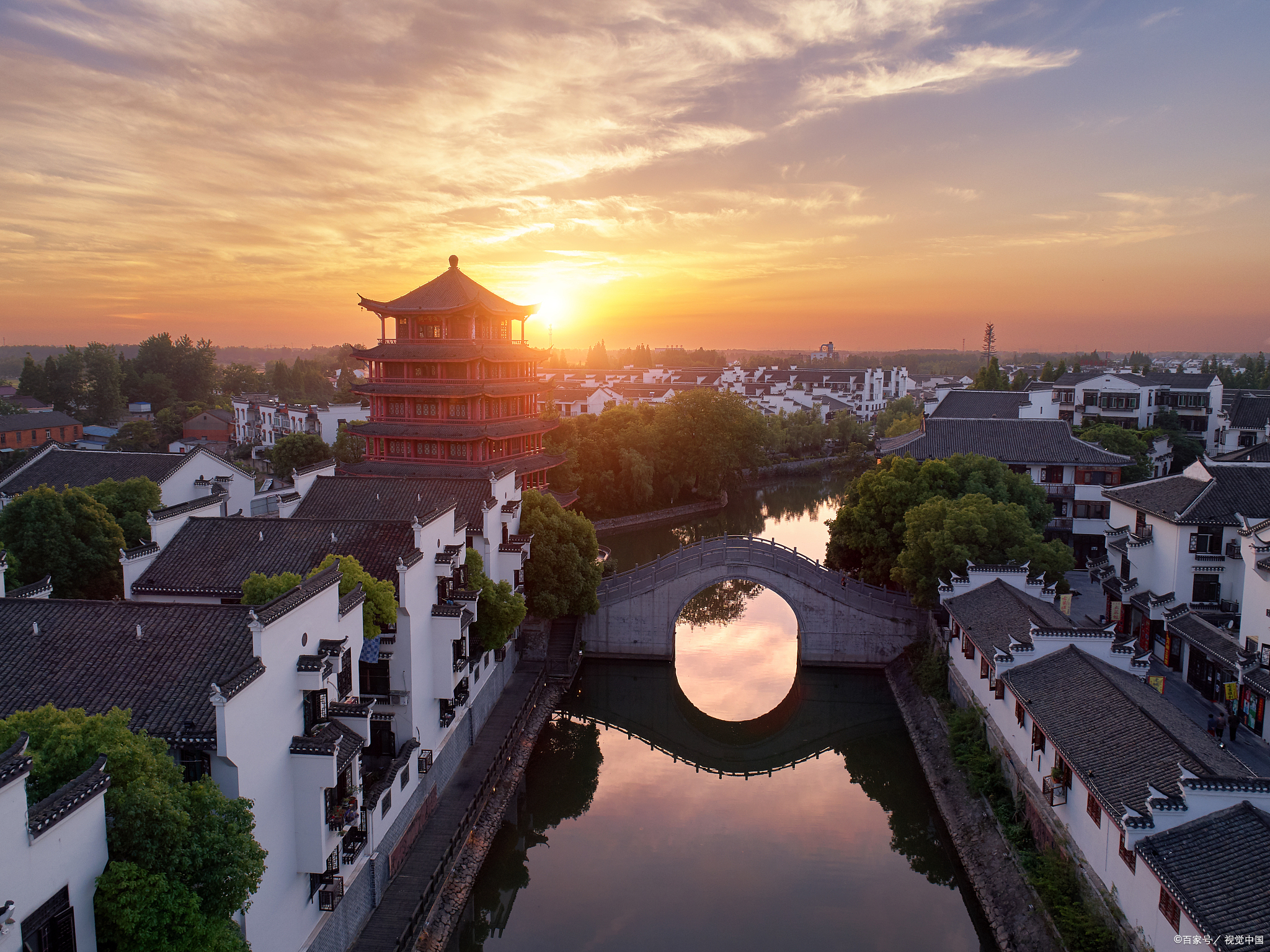 作为安徽省的省会,合肥市汇聚了全省的政治,经济,文化等各个领域的