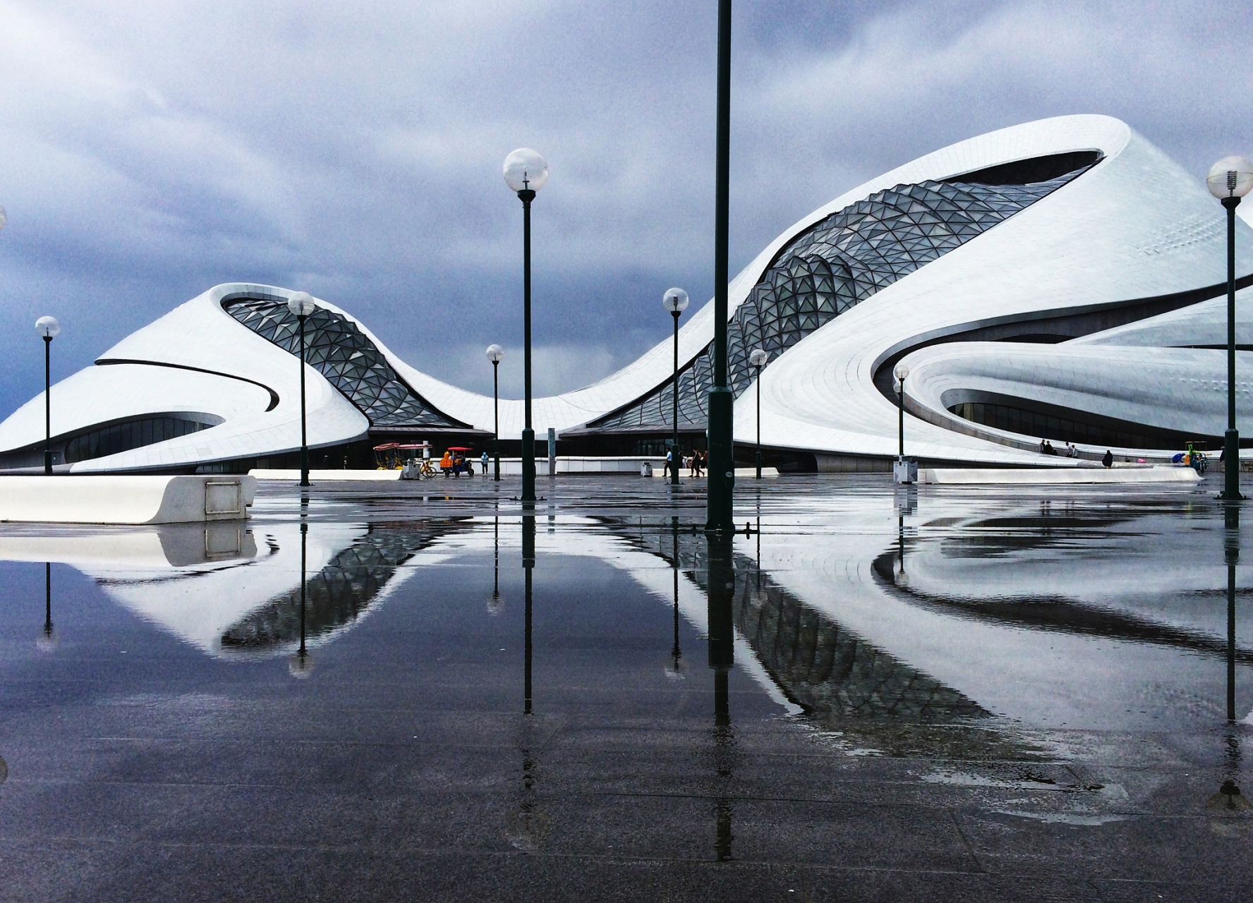 来到了冰雪之城哈尔滨7615 91景点信息:哈尔滨大剧院,享受一场