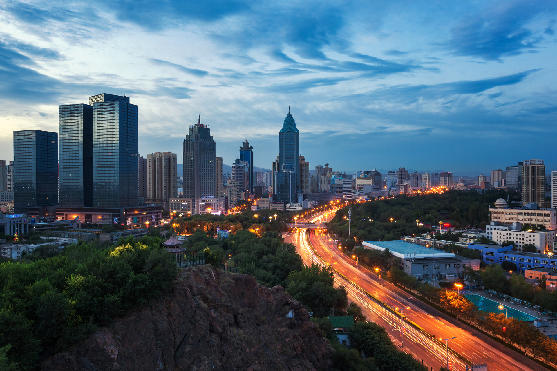 新疆乌鲁木齐旅游攻略自由行(新疆乌鲁木齐旅游攻略自由行路线推荐)