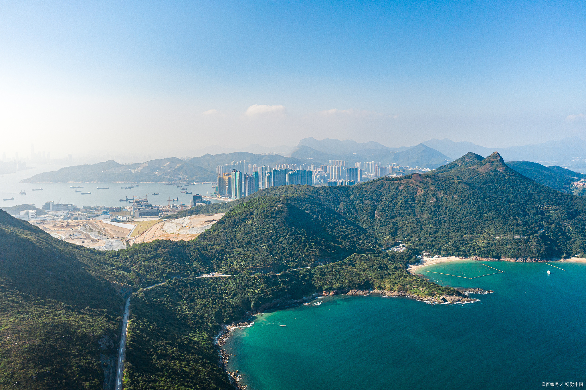 总之,大屿山是香港一个非常美丽的景点,那里的人民热情友好,自然环境