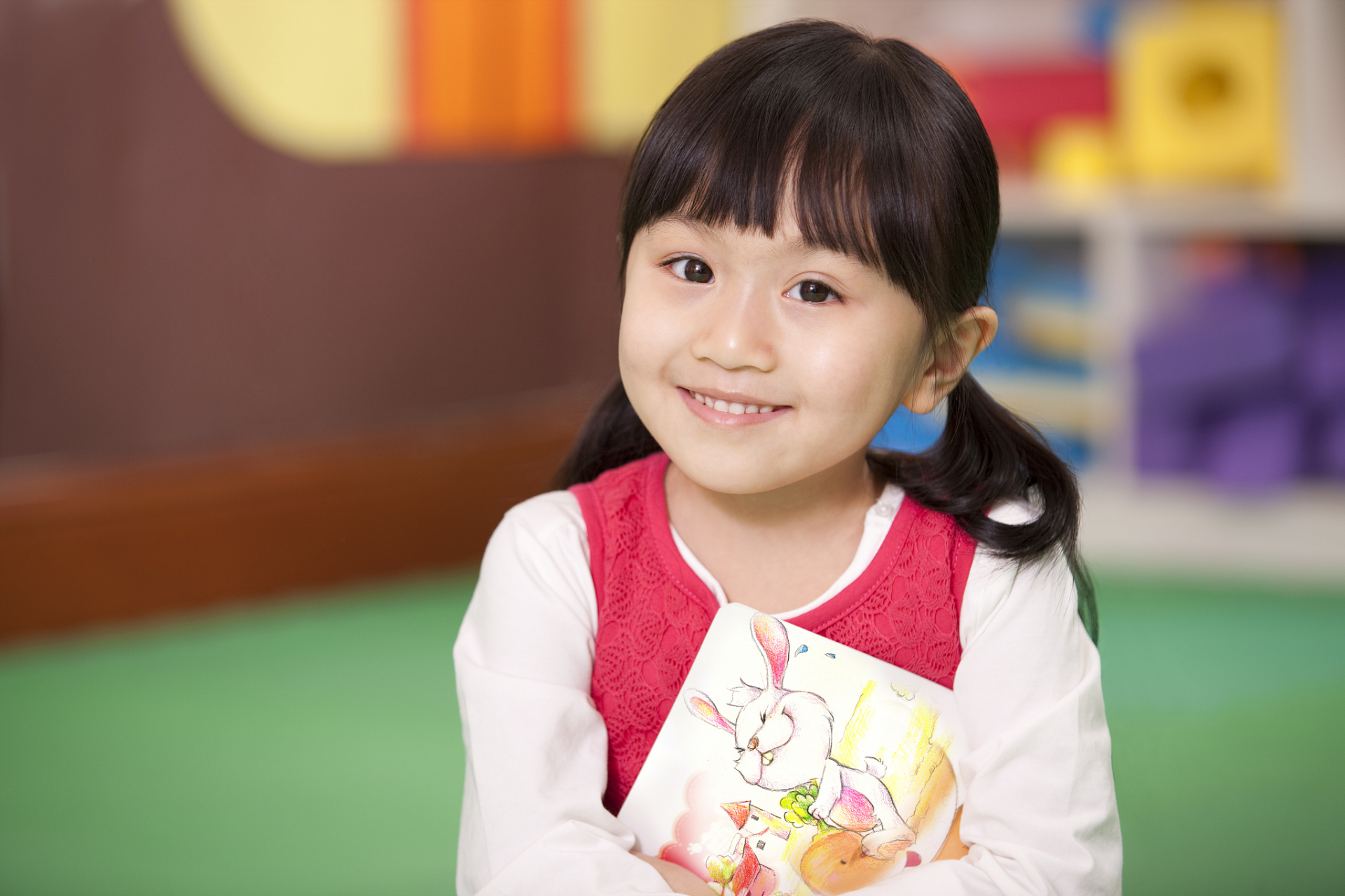 孩子是最好的幸福反映镜,他们的笑容,进步和贴心举动,给家长带来无尽