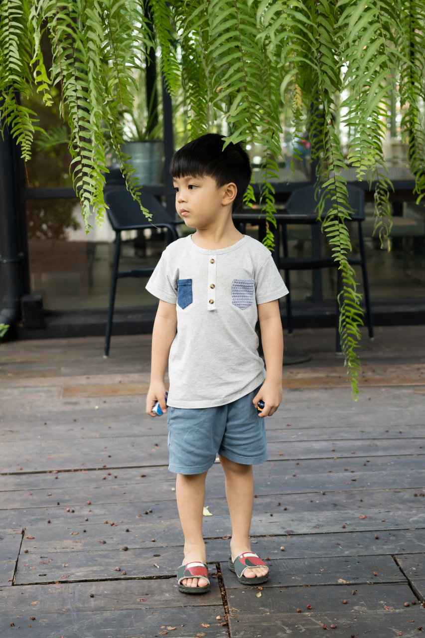 广东某幼儿园4岁男孩说长大想移民,引起了社会舆论.