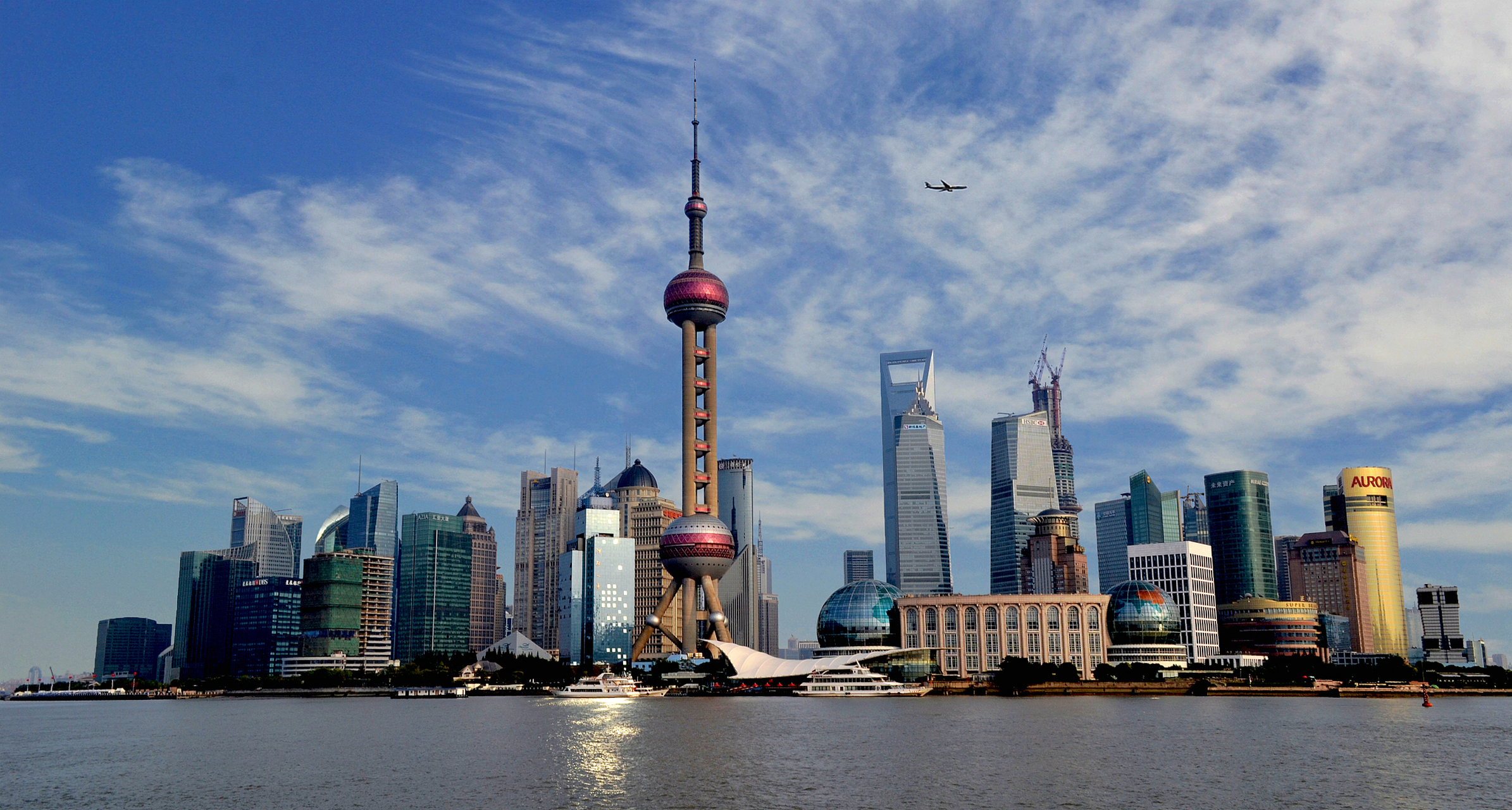 沉浸在塔座的上海城市历史发展陈列馆,你能领略到这座城市近代历史的