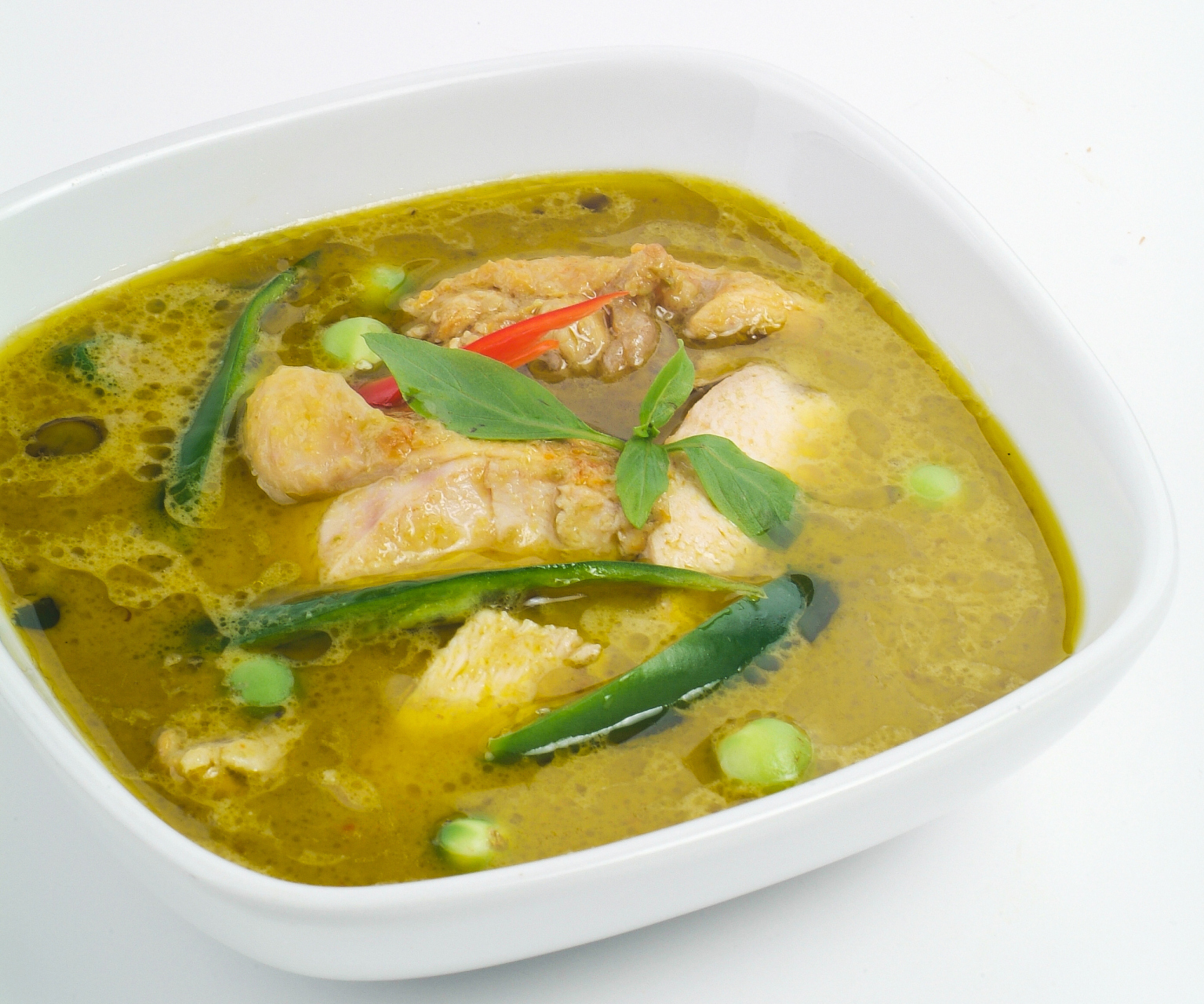 咖喱鸡块# #美食推荐# #泰式绿咖喱鸡#  [你懂的]如您喜欢美食,诚邀