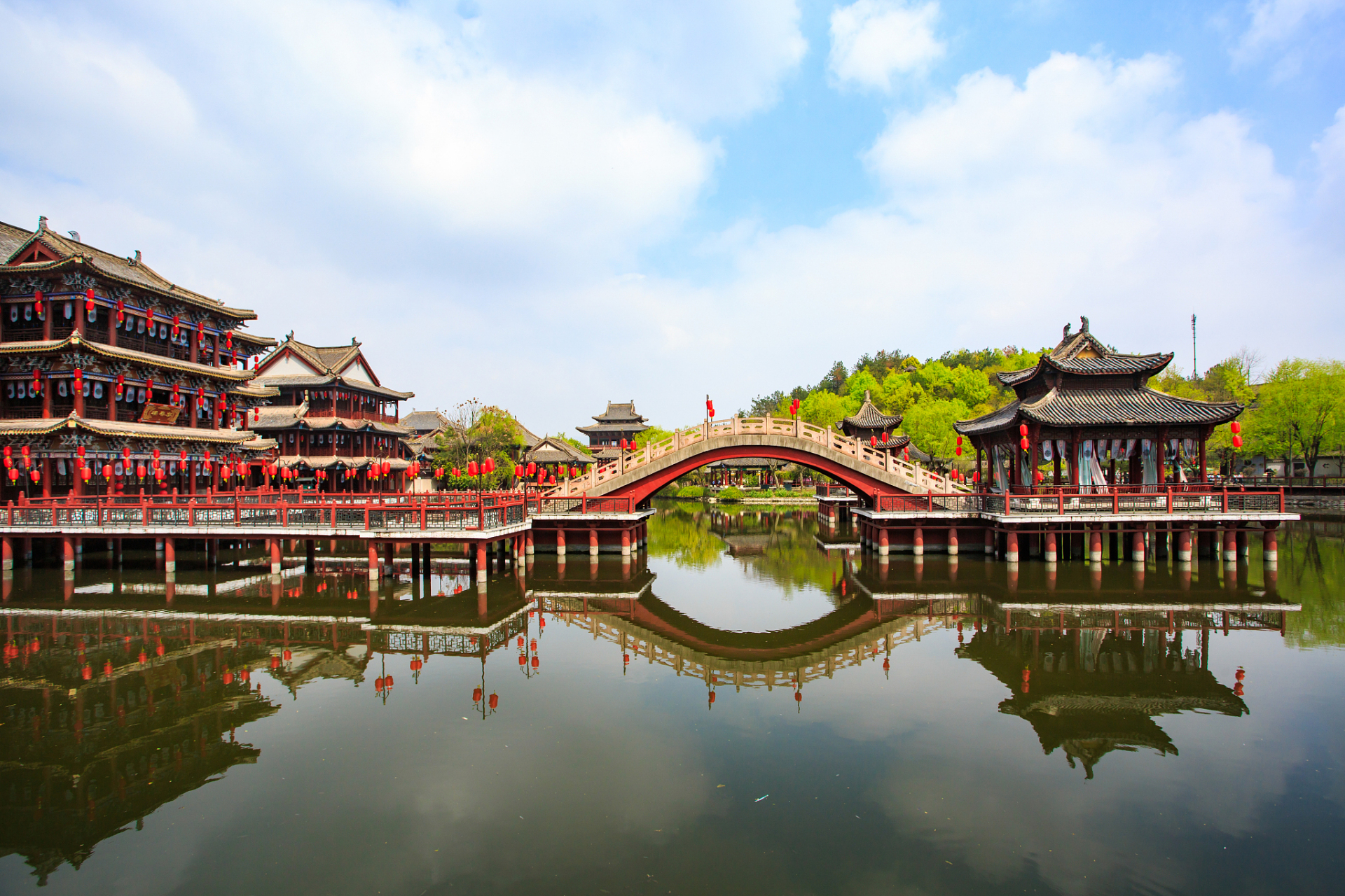 这一站就出发# 九城宫旅游度假区位于鄂尔多斯市东胜区罕台镇,全国