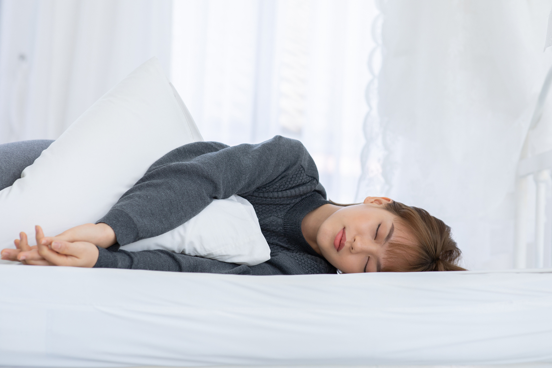 年轻人在躺平的过程中要正大光明,切勿感到羞愧.大家怎么看?