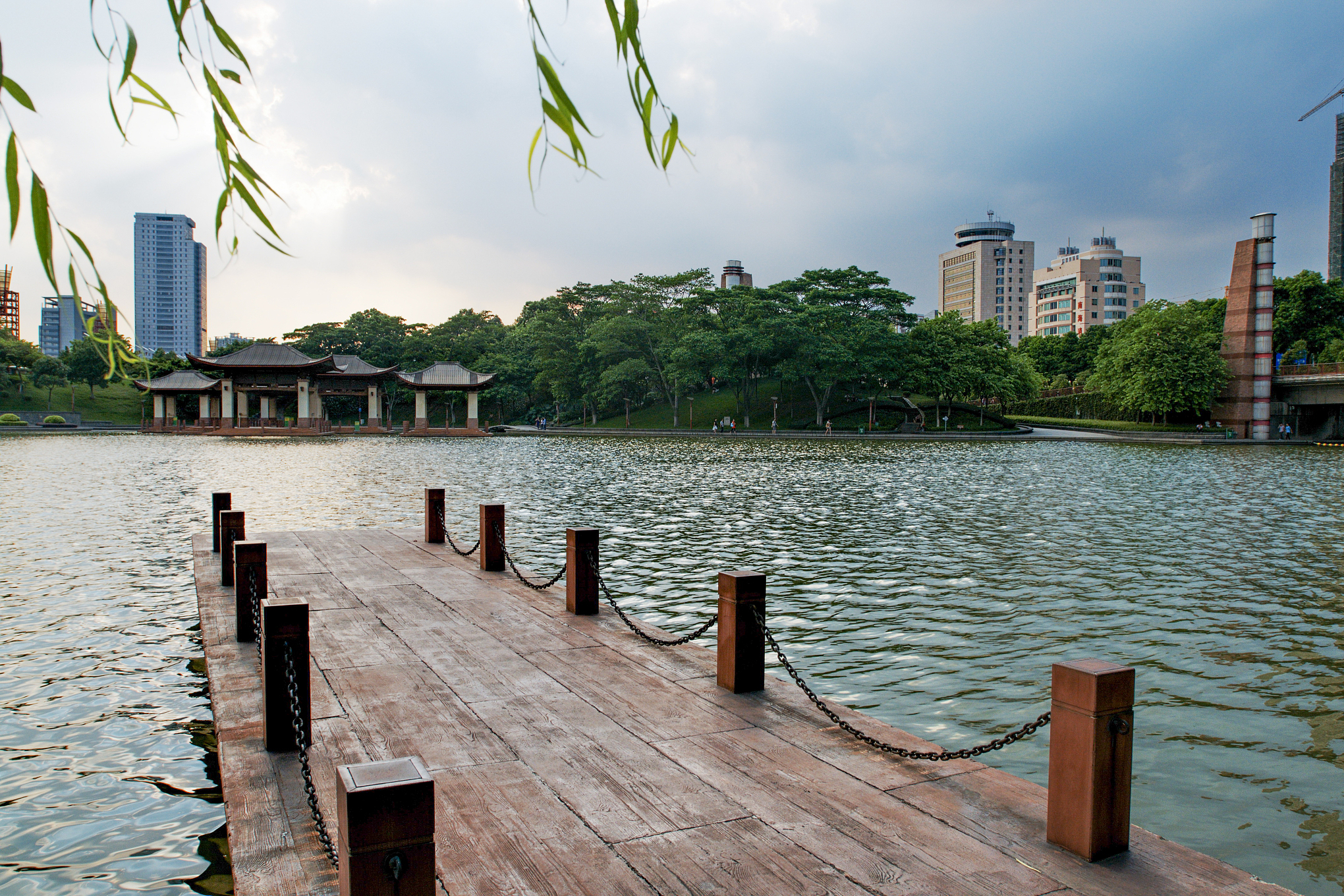 东湖公园是浙江台州市的一个风景胜.@浪在杭州的动态